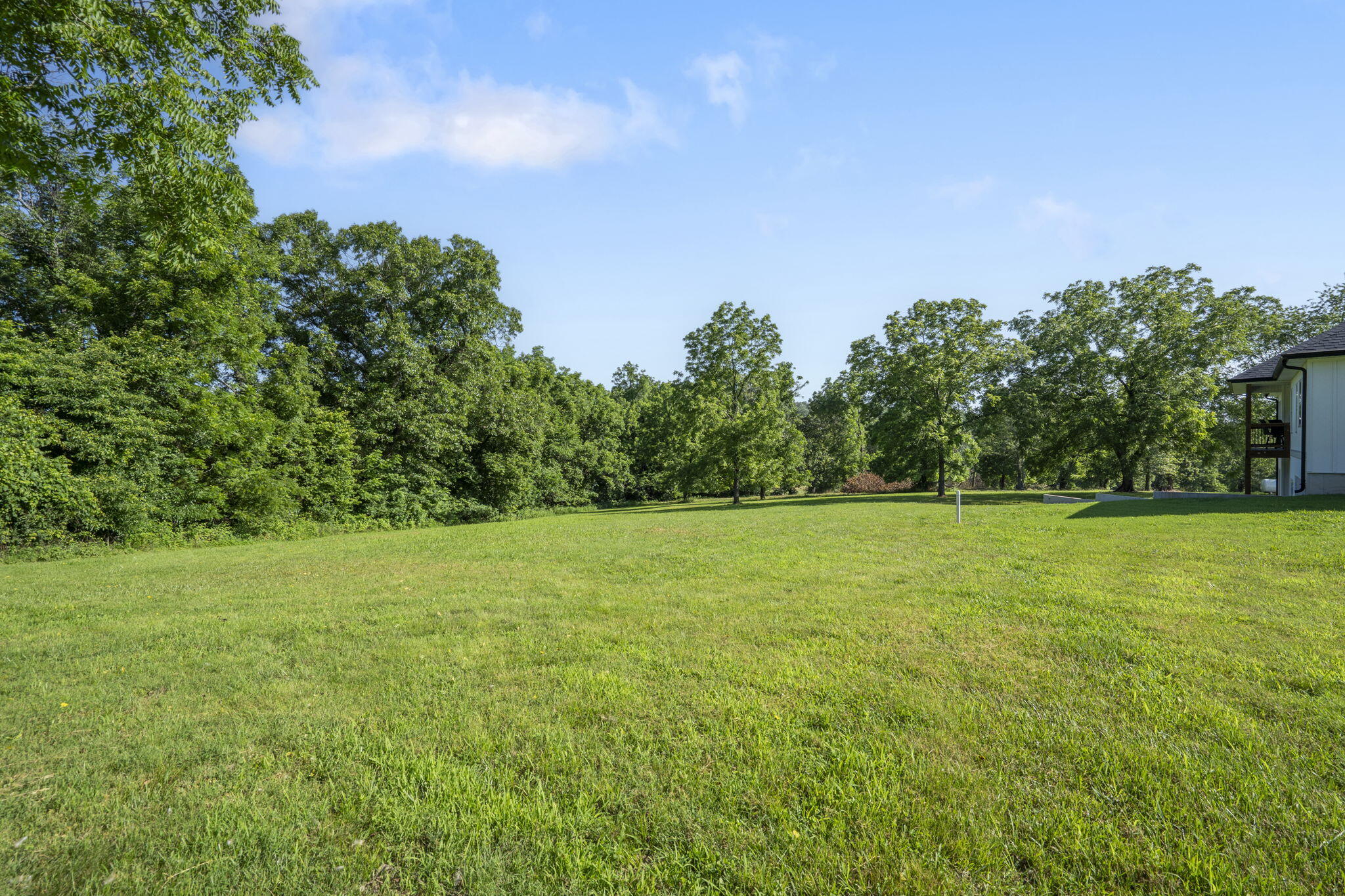 225 Maggie Hill Drive Property Photo 31
