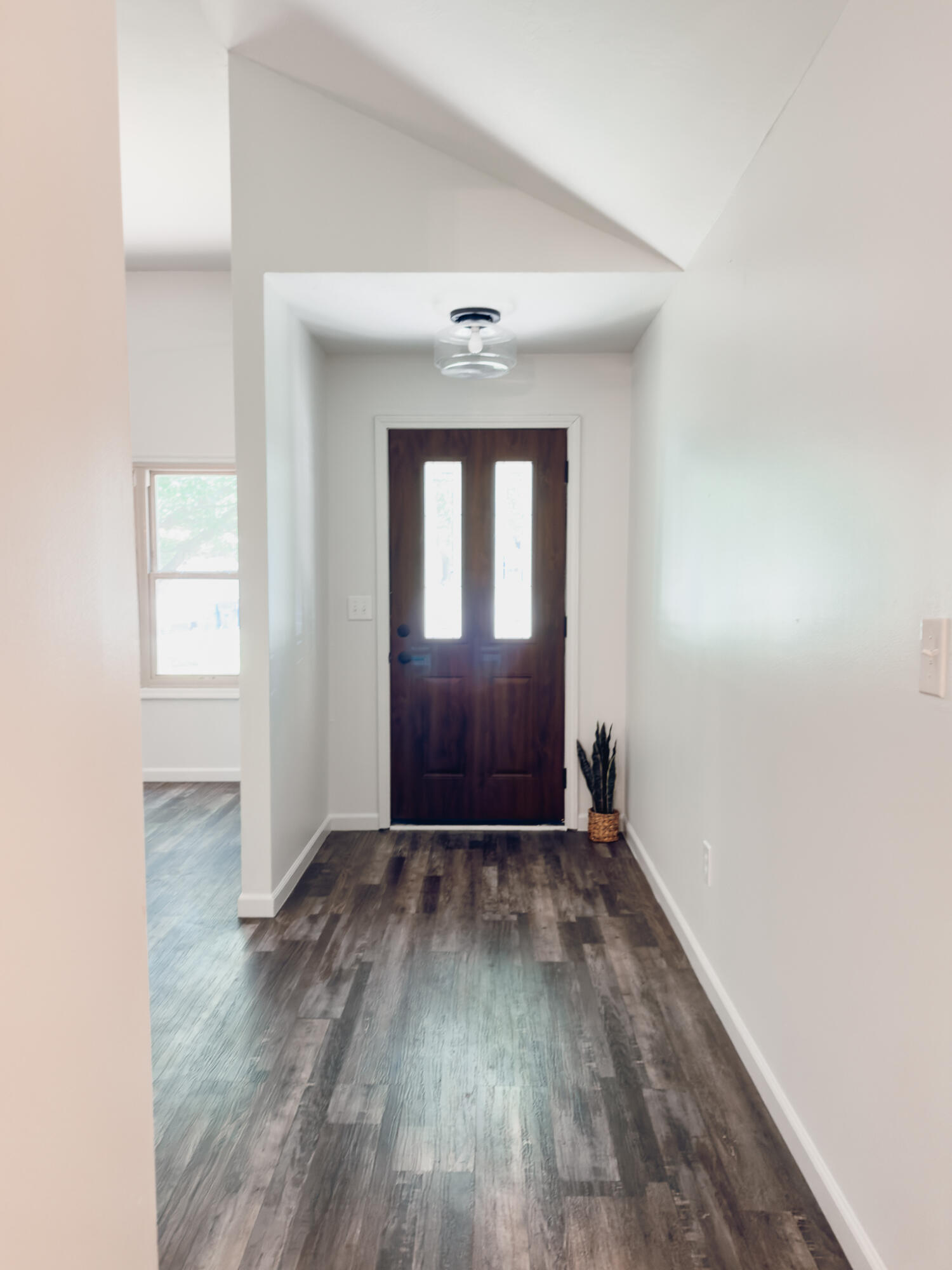 105 Horseshoe Drive Property Photo 4