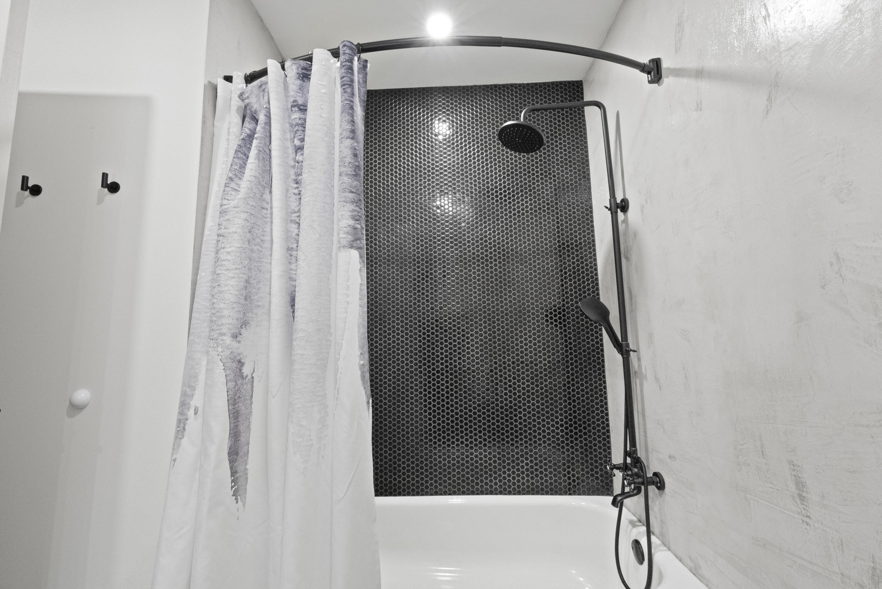 841 West Primrose Street Property Photo 32