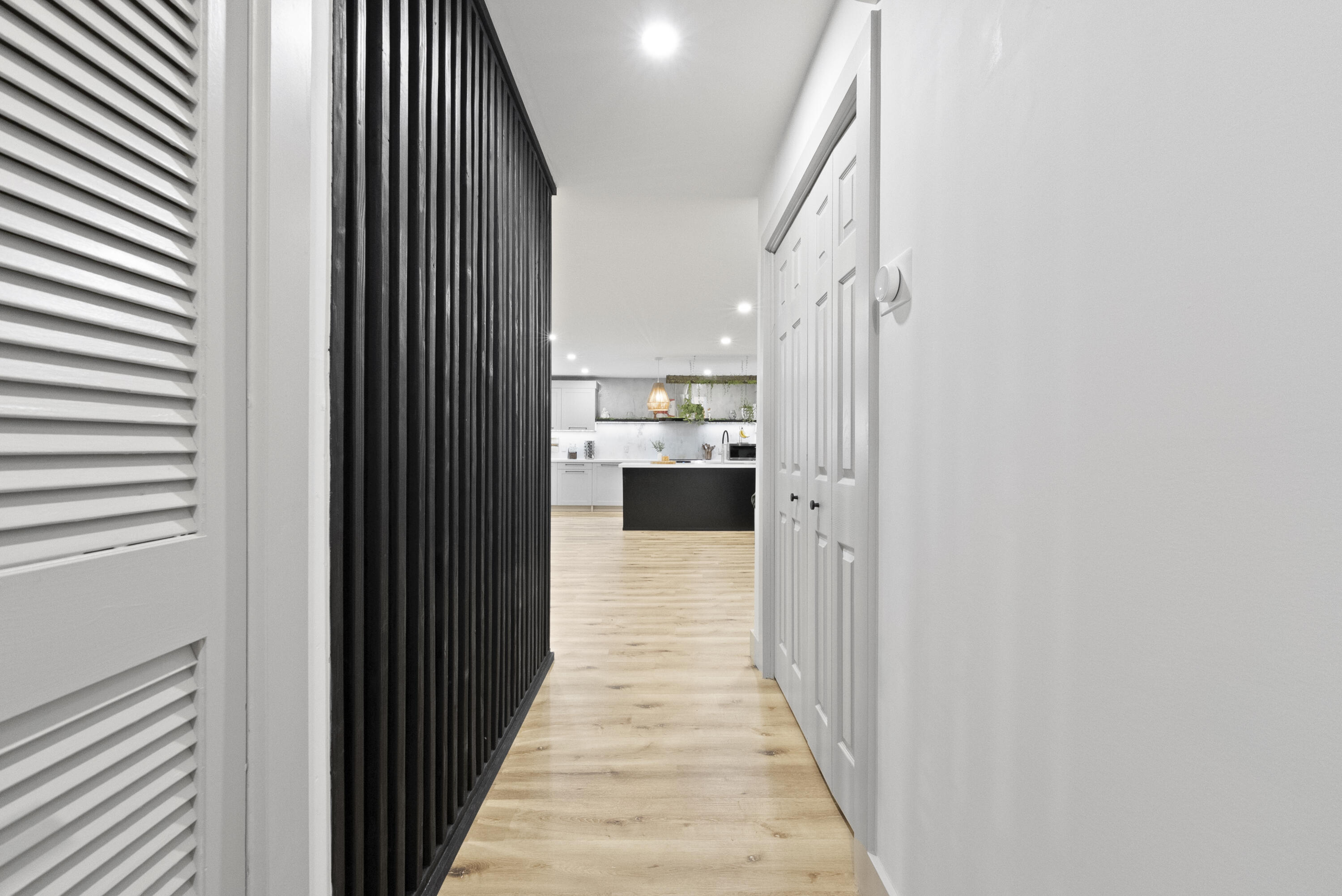 841 West Primrose Street Property Photo 34