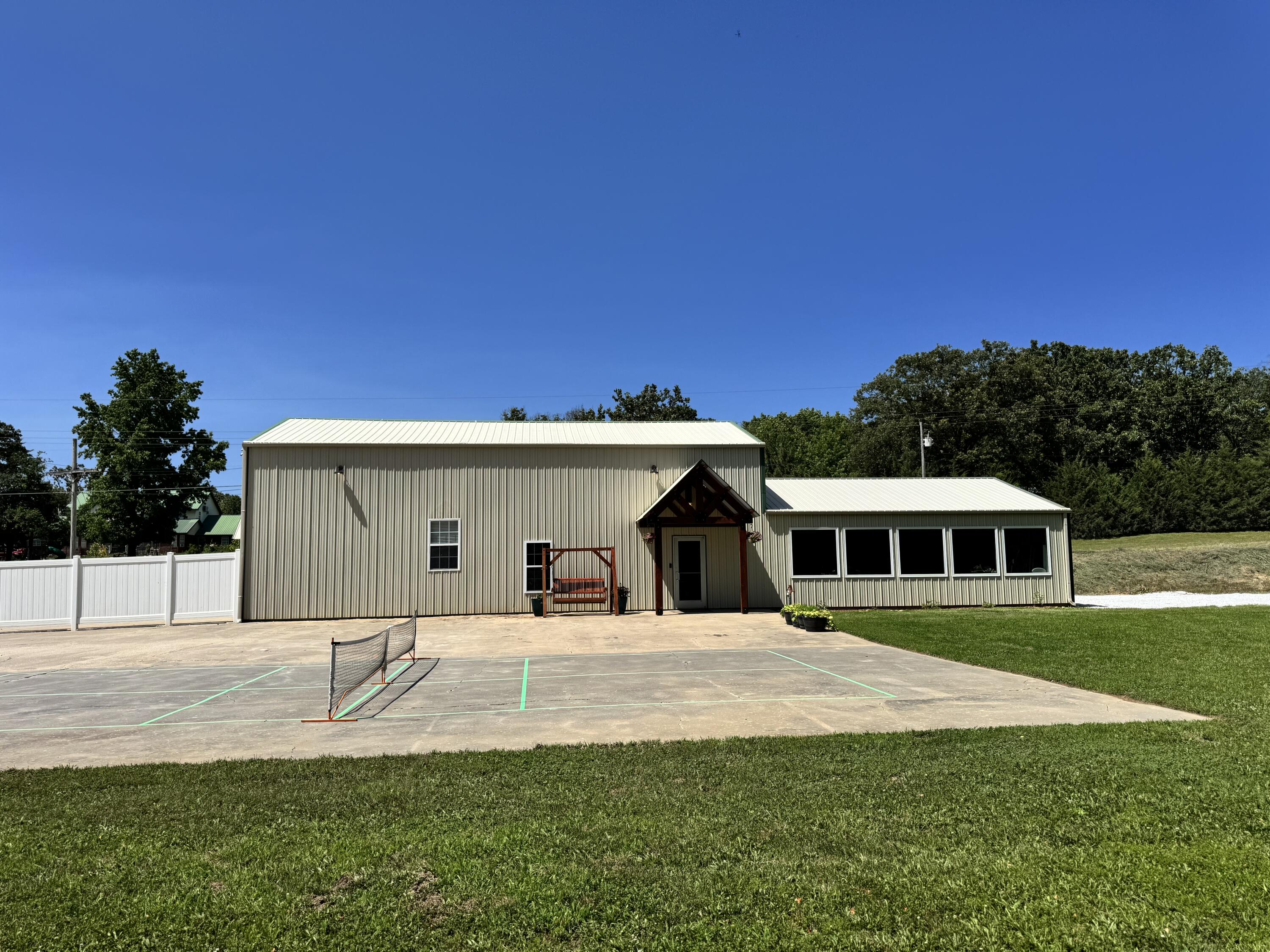 18312 East 752nd Road Property Photo 1