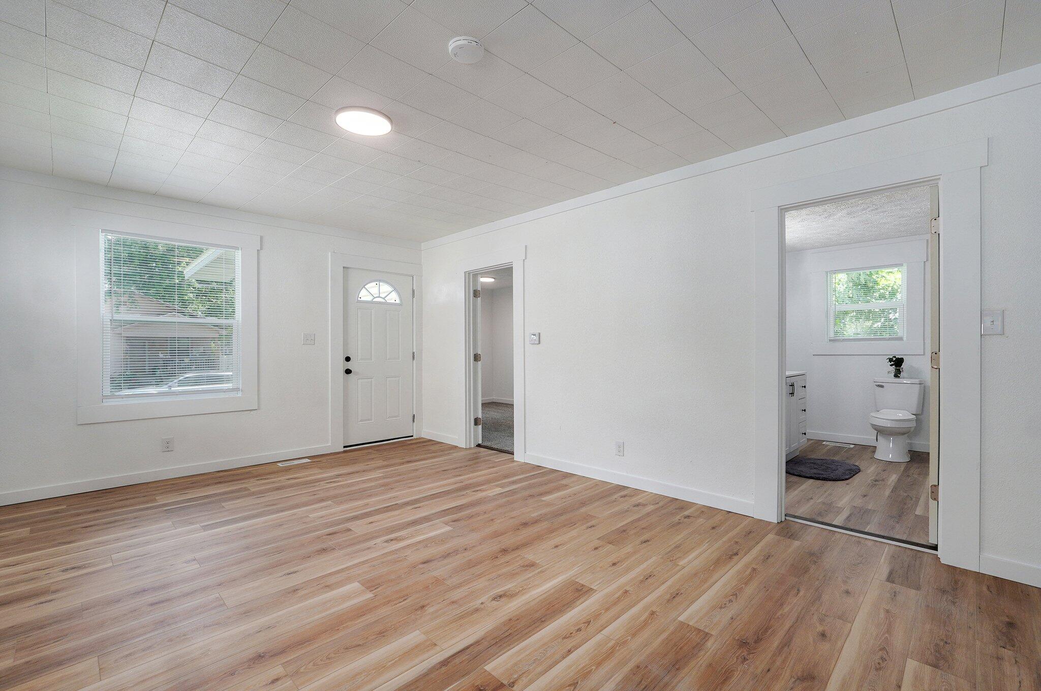 1051 West Hamilton Street Property Photo 11