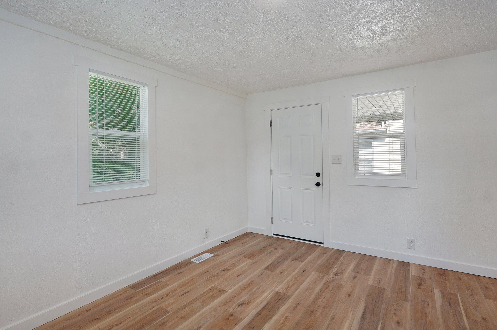 1051 West Hamilton Street Property Photo 21
