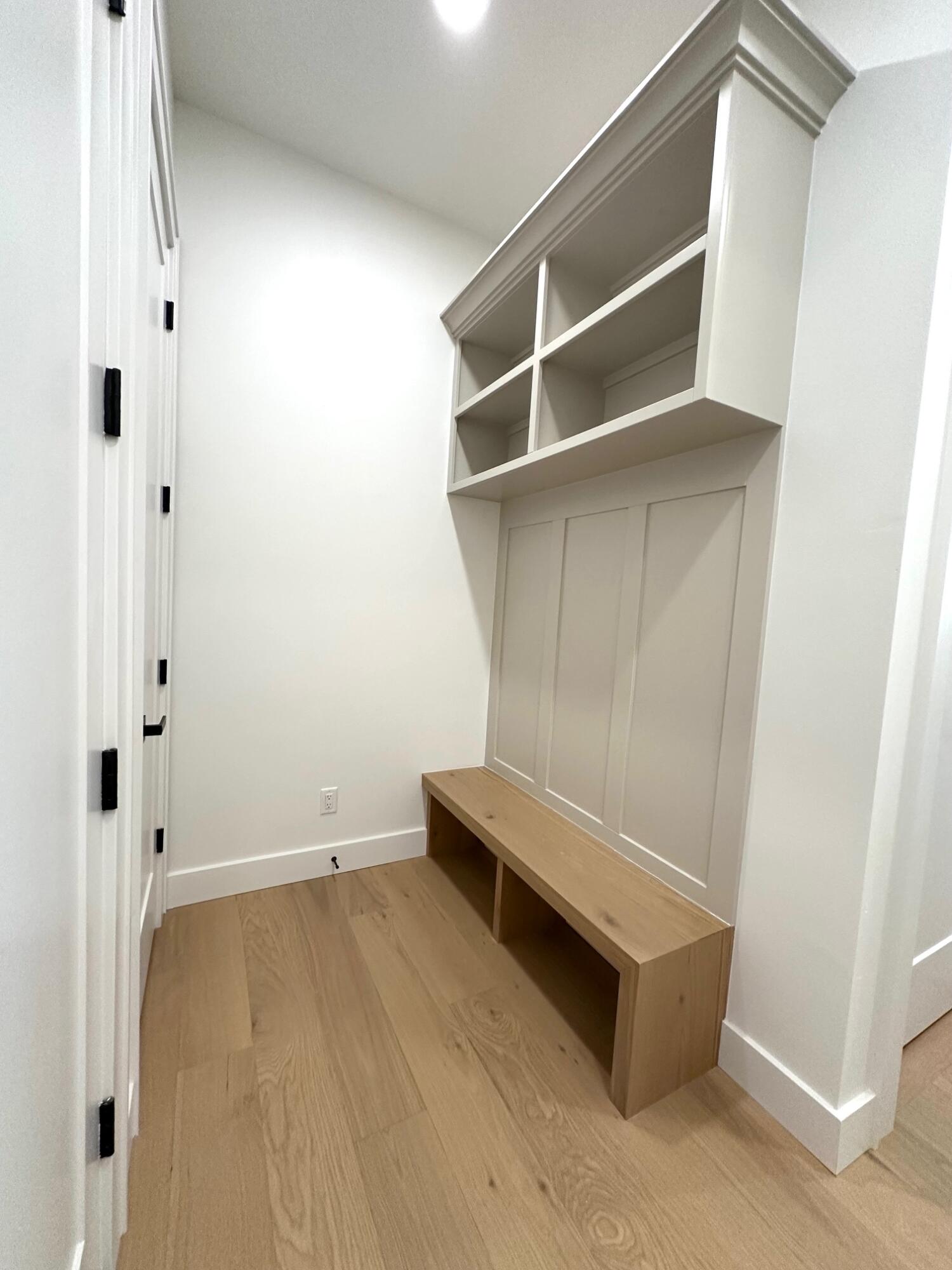 6030 South Holland Avenue Property Photo 23