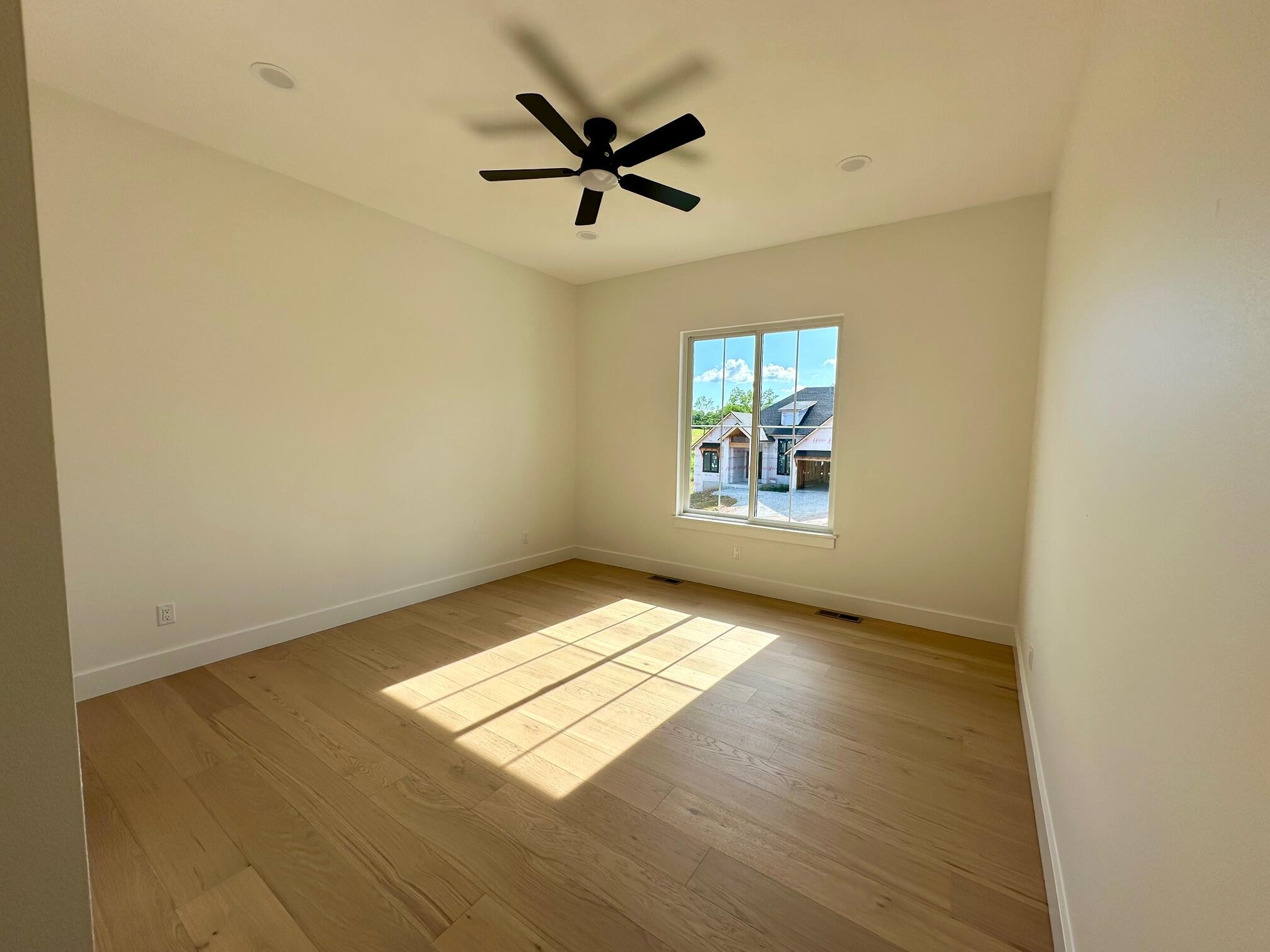6030 South Holland Avenue Property Photo 24