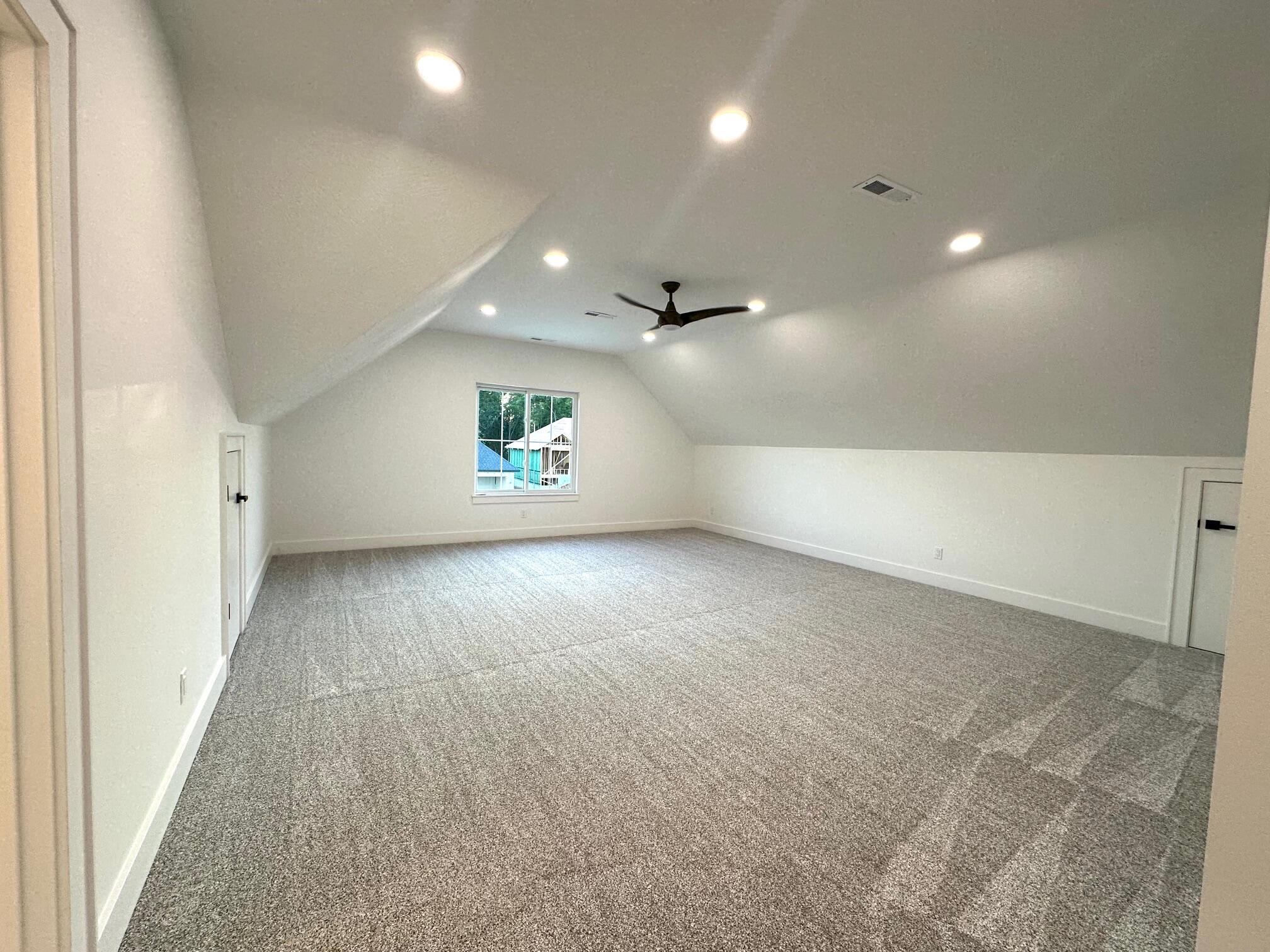 6030 South Holland Avenue Property Photo 33