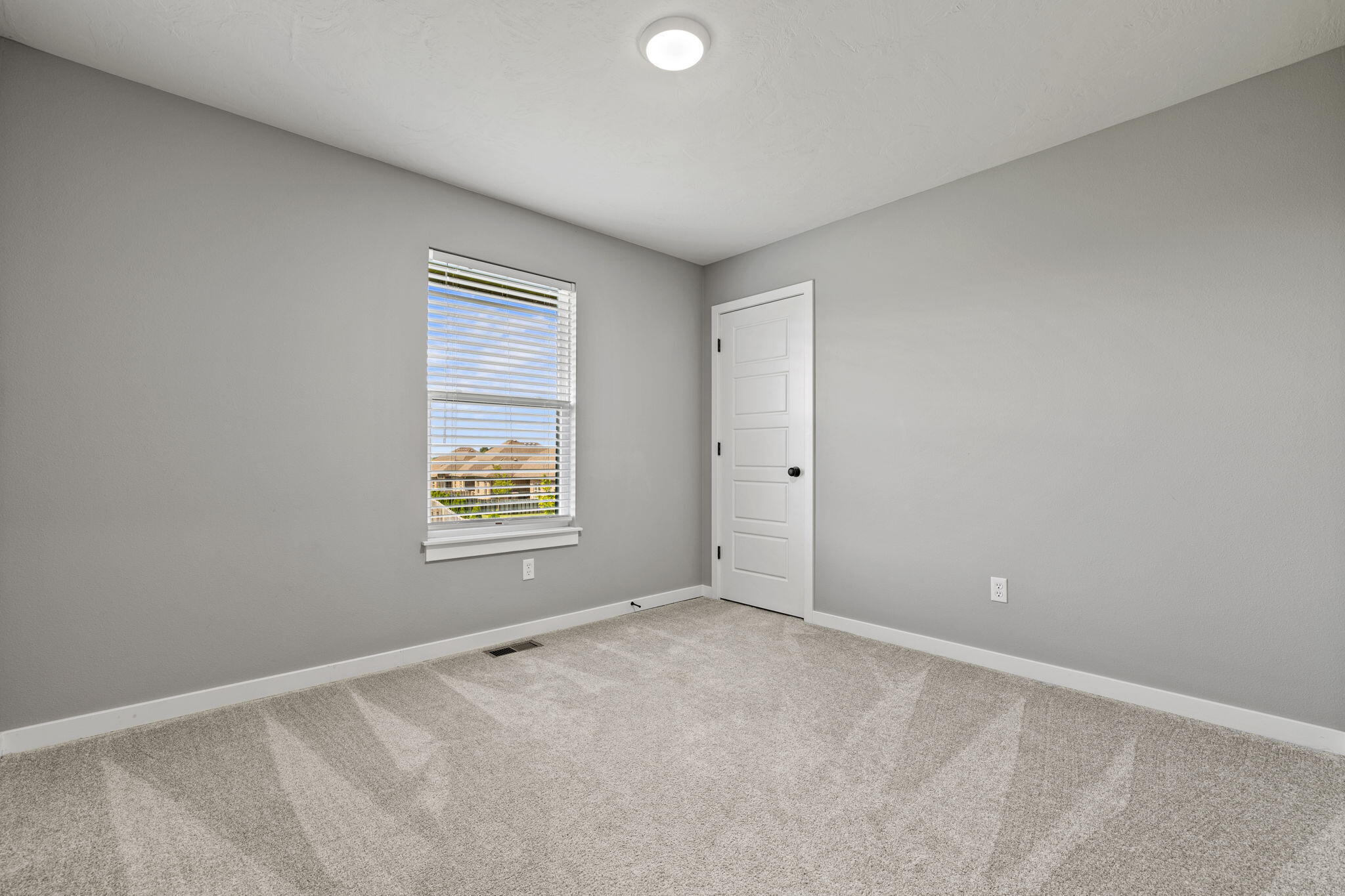 2236 North Citation Avenue Property Photo 22