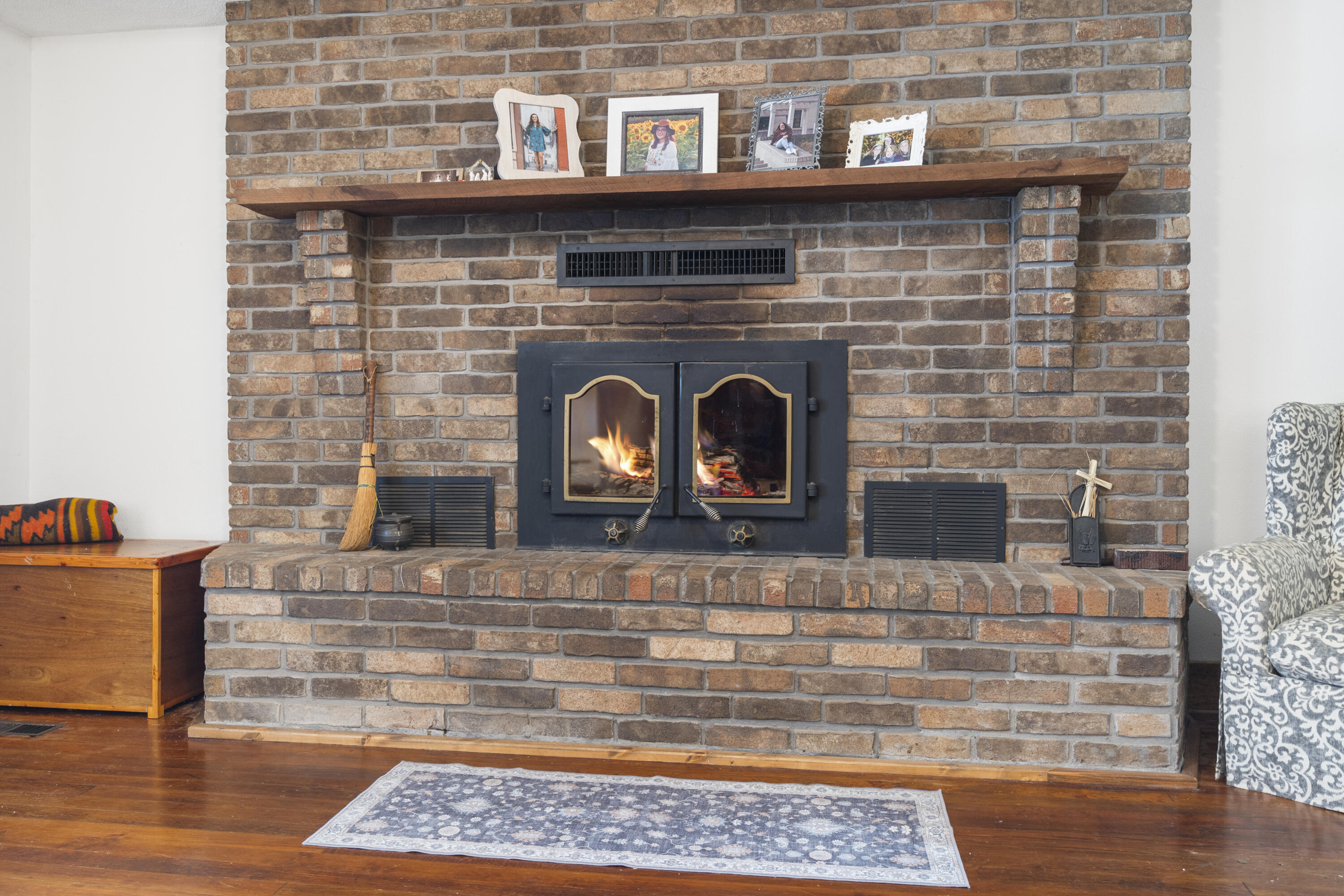 400 East Walker Street Property Photo 6