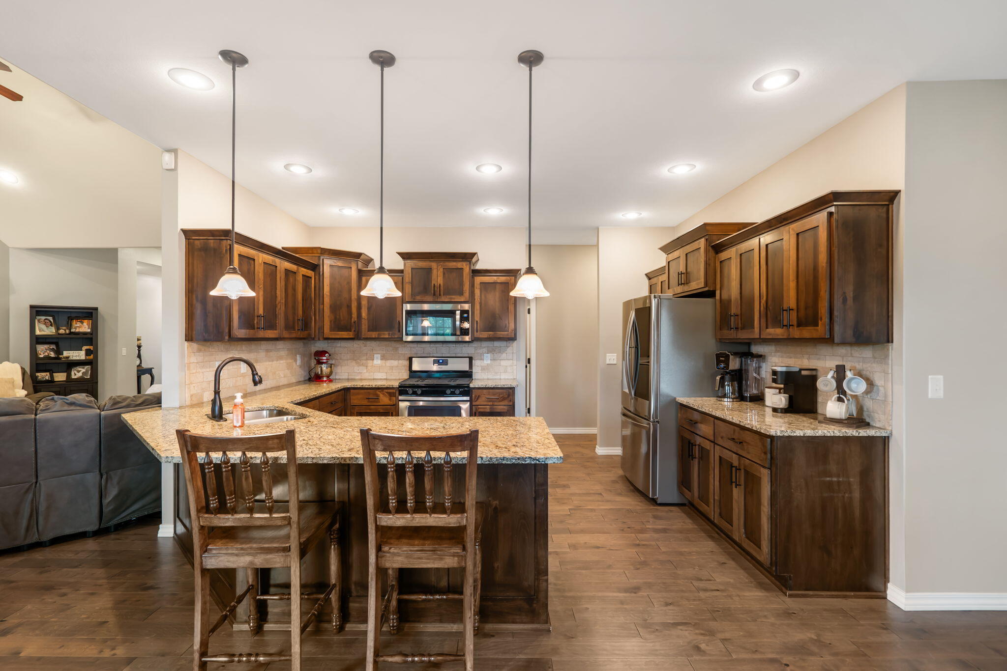 656 North Maplewood Hills Road Property Photo 15