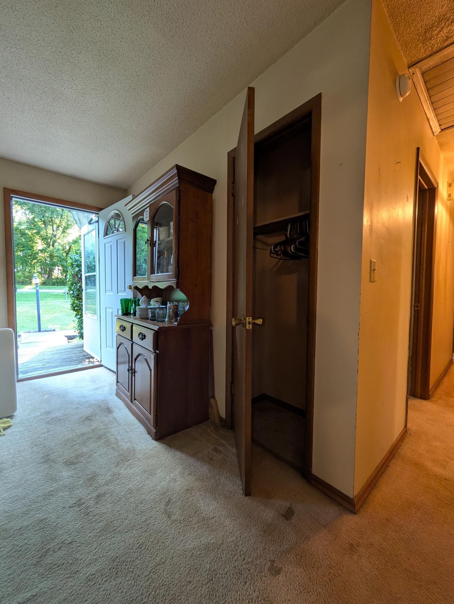 1202 South 11th Street Property Photo 2