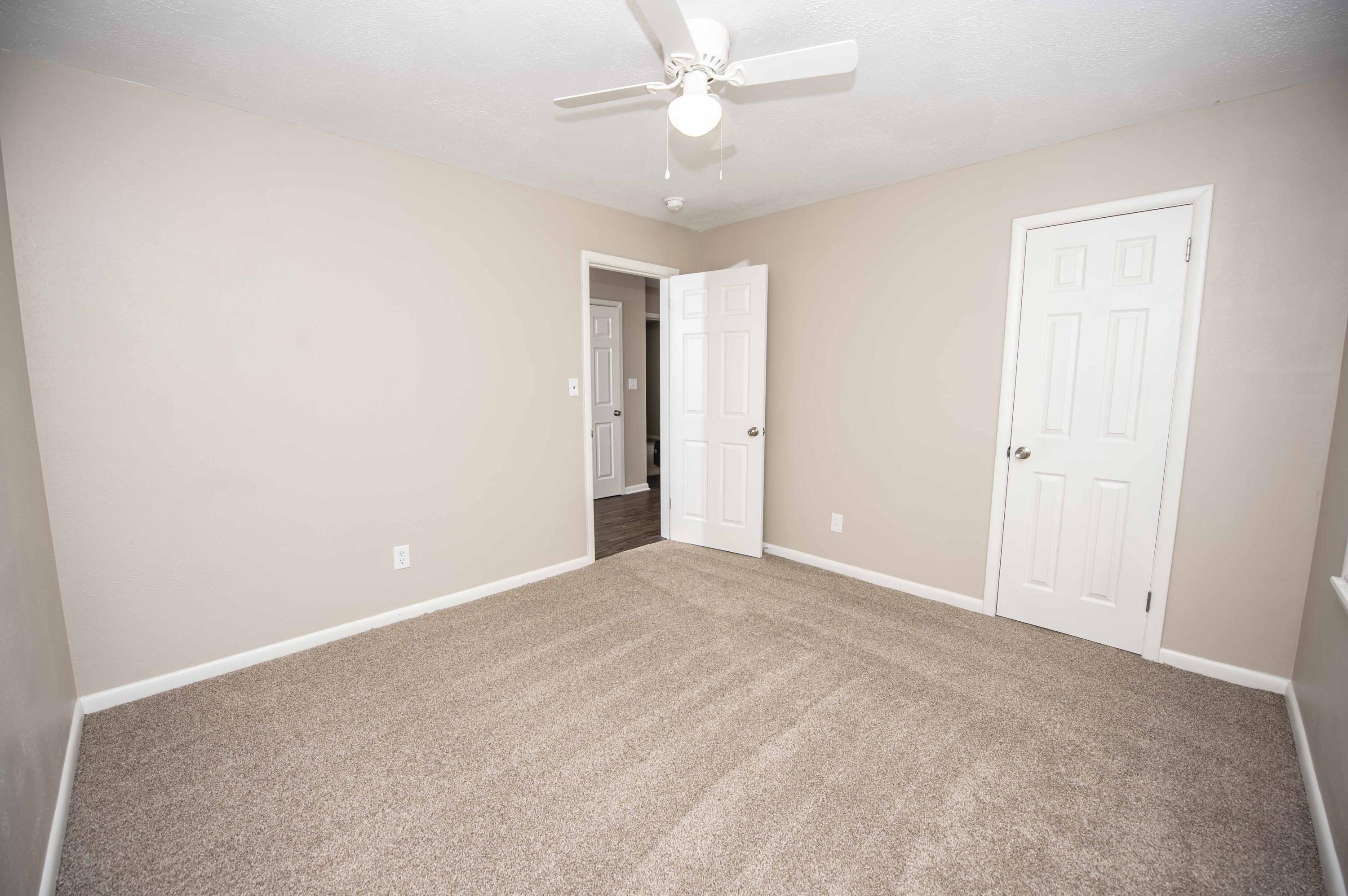 203 West Whiteside Street Property Photo 13