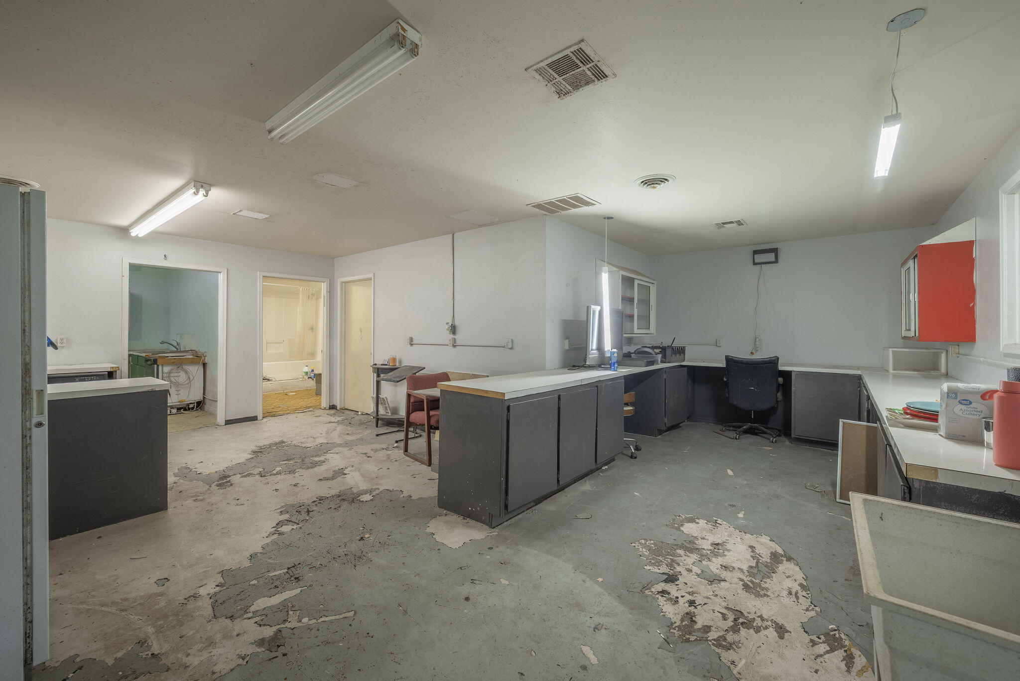 841 Francis Avenue Property Photo 26