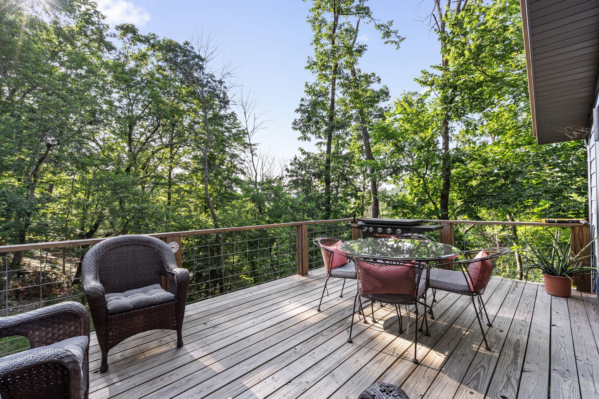 28 Irish Hills Boulevard Property Photo 22