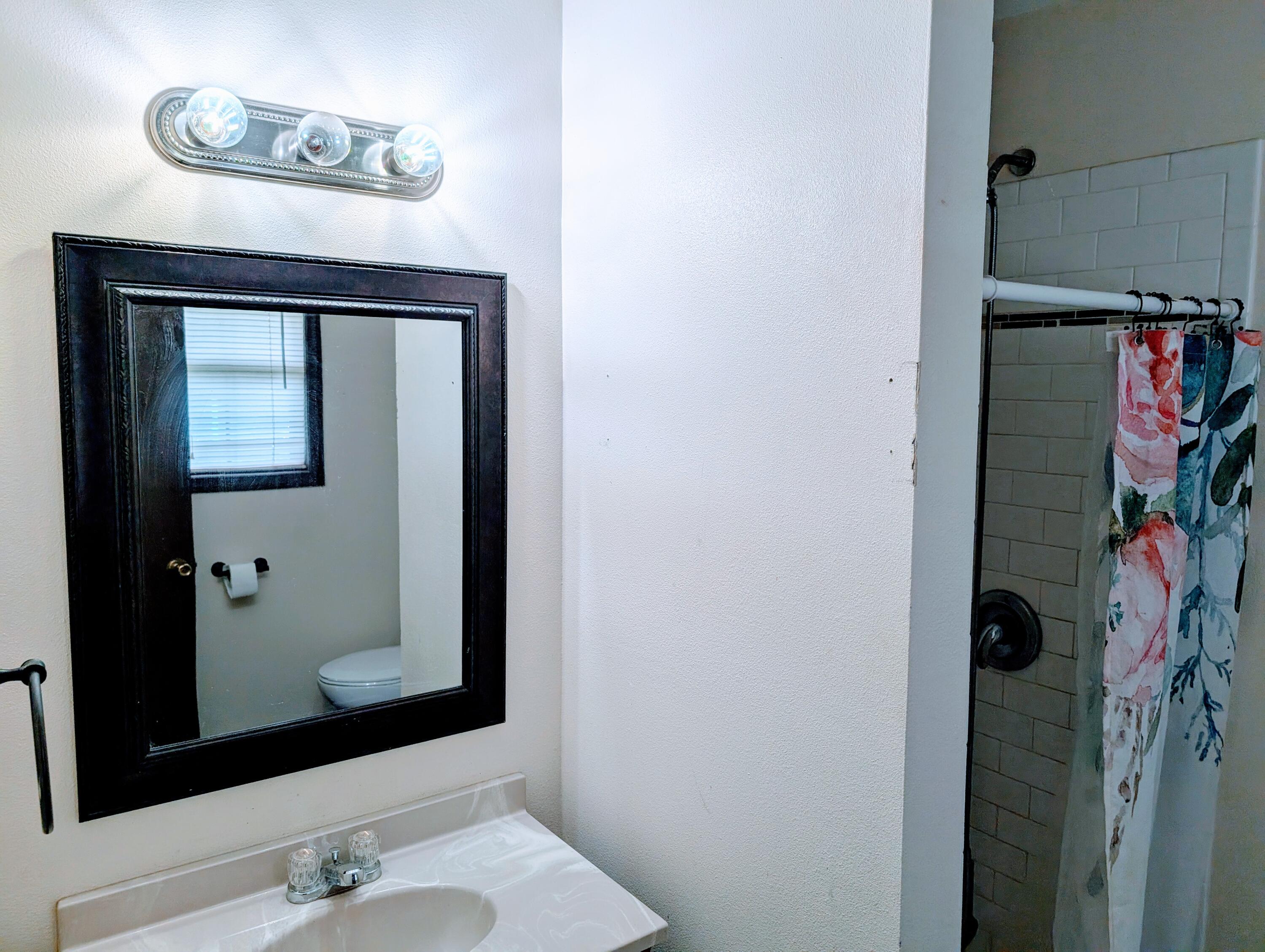 403 South Shiloh Avenue Property Photo 6