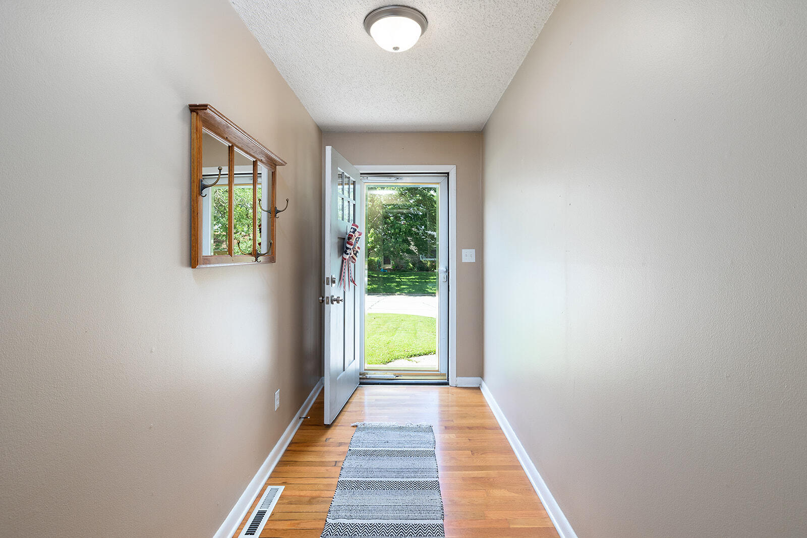 1704 East Latoka Street Property Photo 3