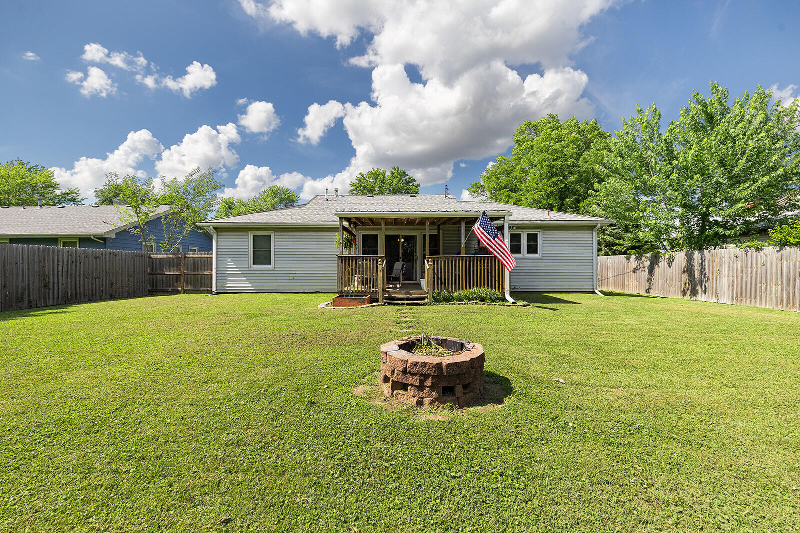 1704 East Latoka Street Property Photo 24