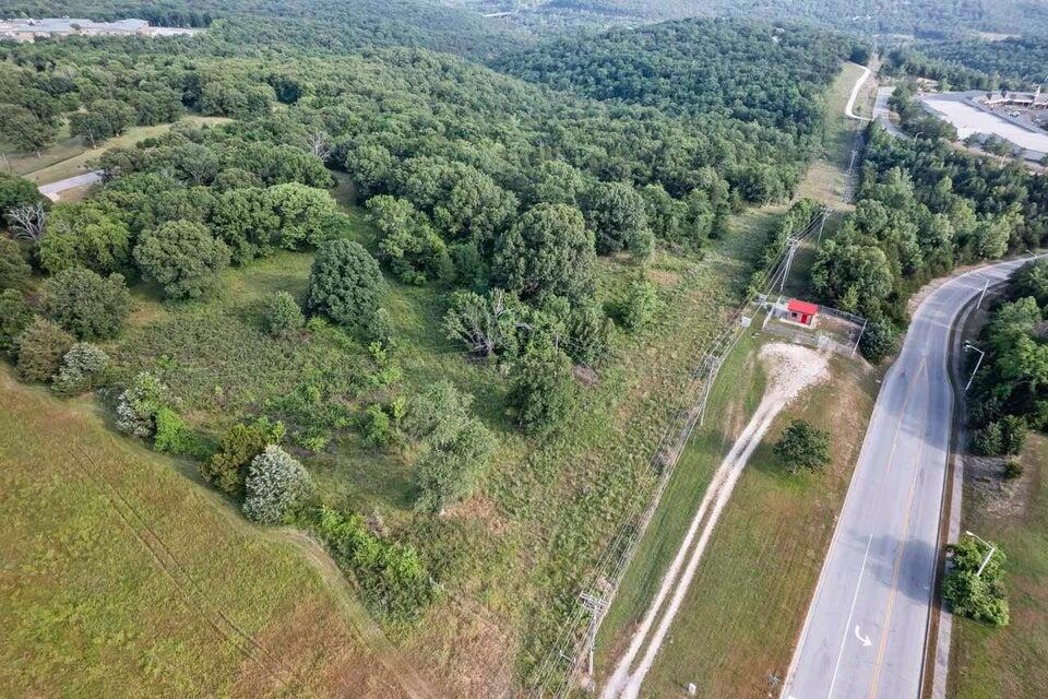 000 Branson Meadows Drive Property Photo 6