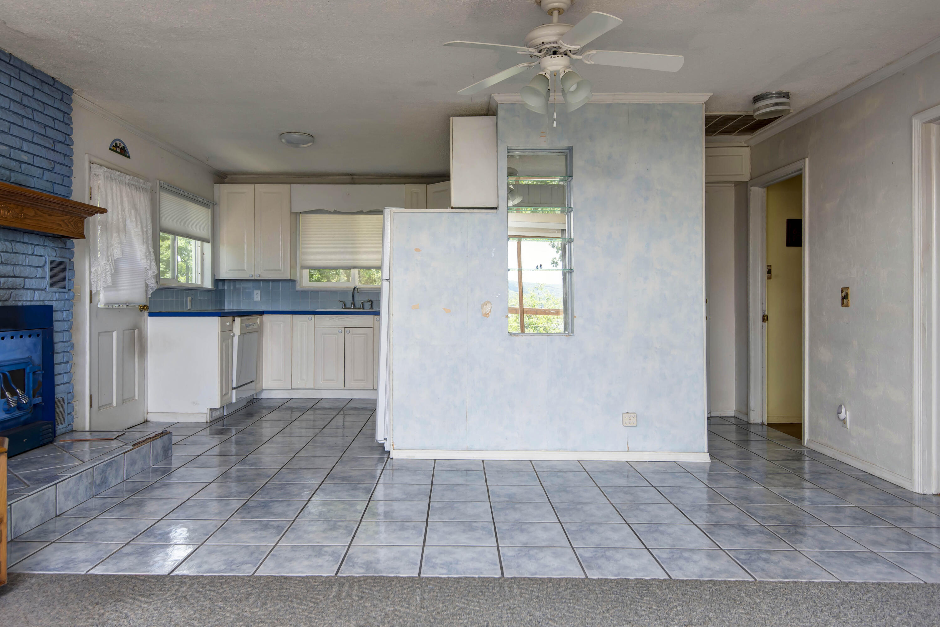 730 Peebles Point Road Property Photo 13
