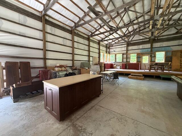 890 Bluebird Lane Property Photo 4