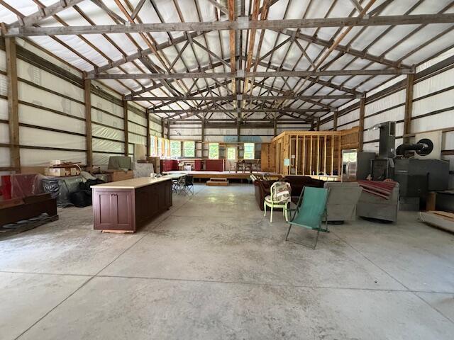 890 Bluebird Lane Property Photo 5