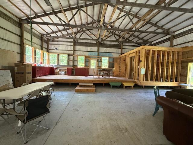 890 Bluebird Lane Property Photo 6