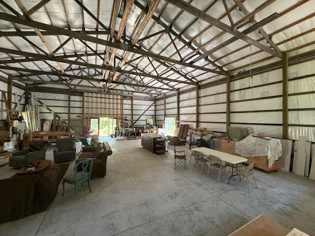 890 Bluebird Lane Property Photo 7