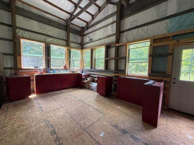 890 Bluebird Lane Property Photo 14