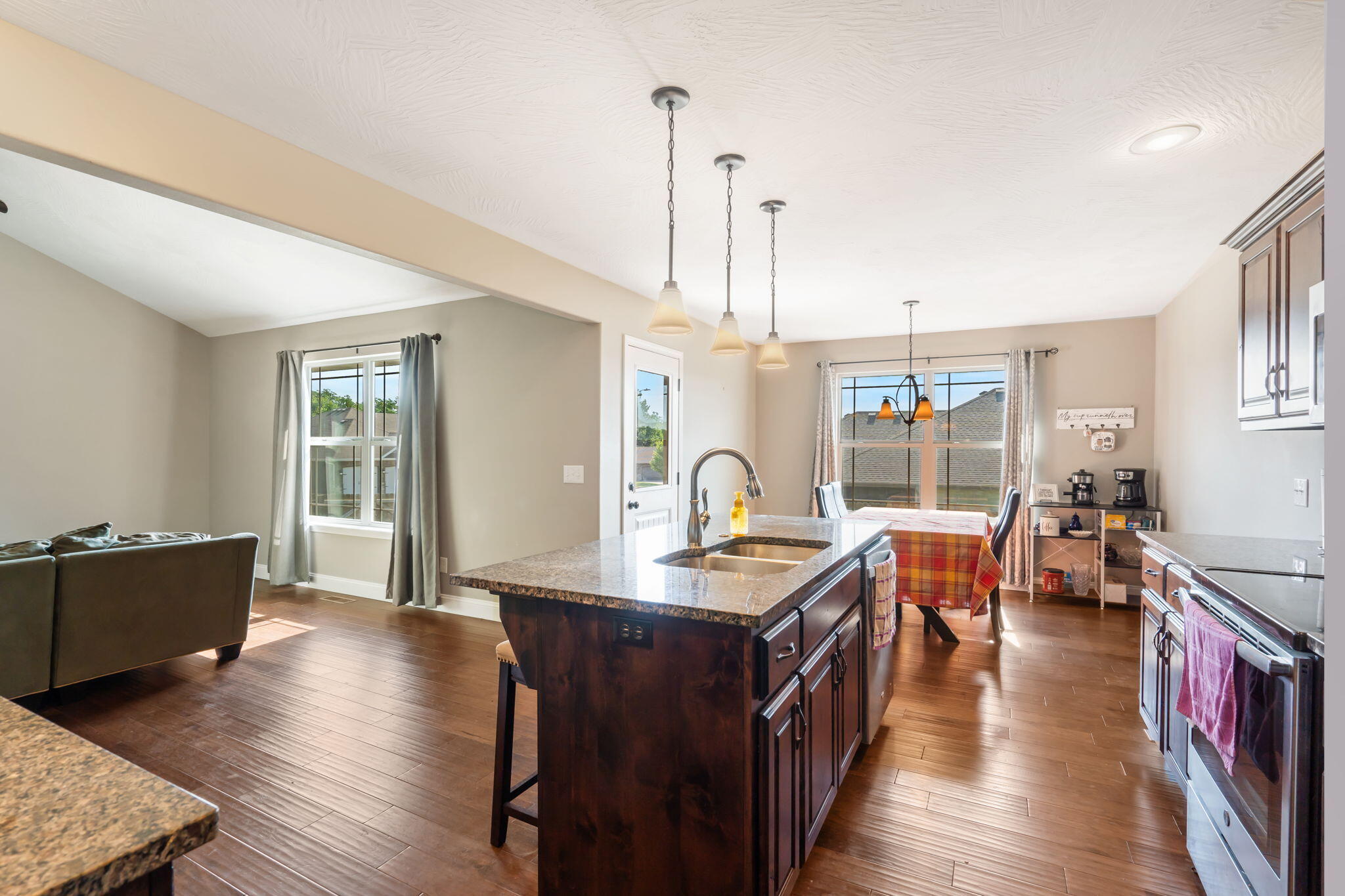 1670 North Feather Crest Drive Property Photo 15