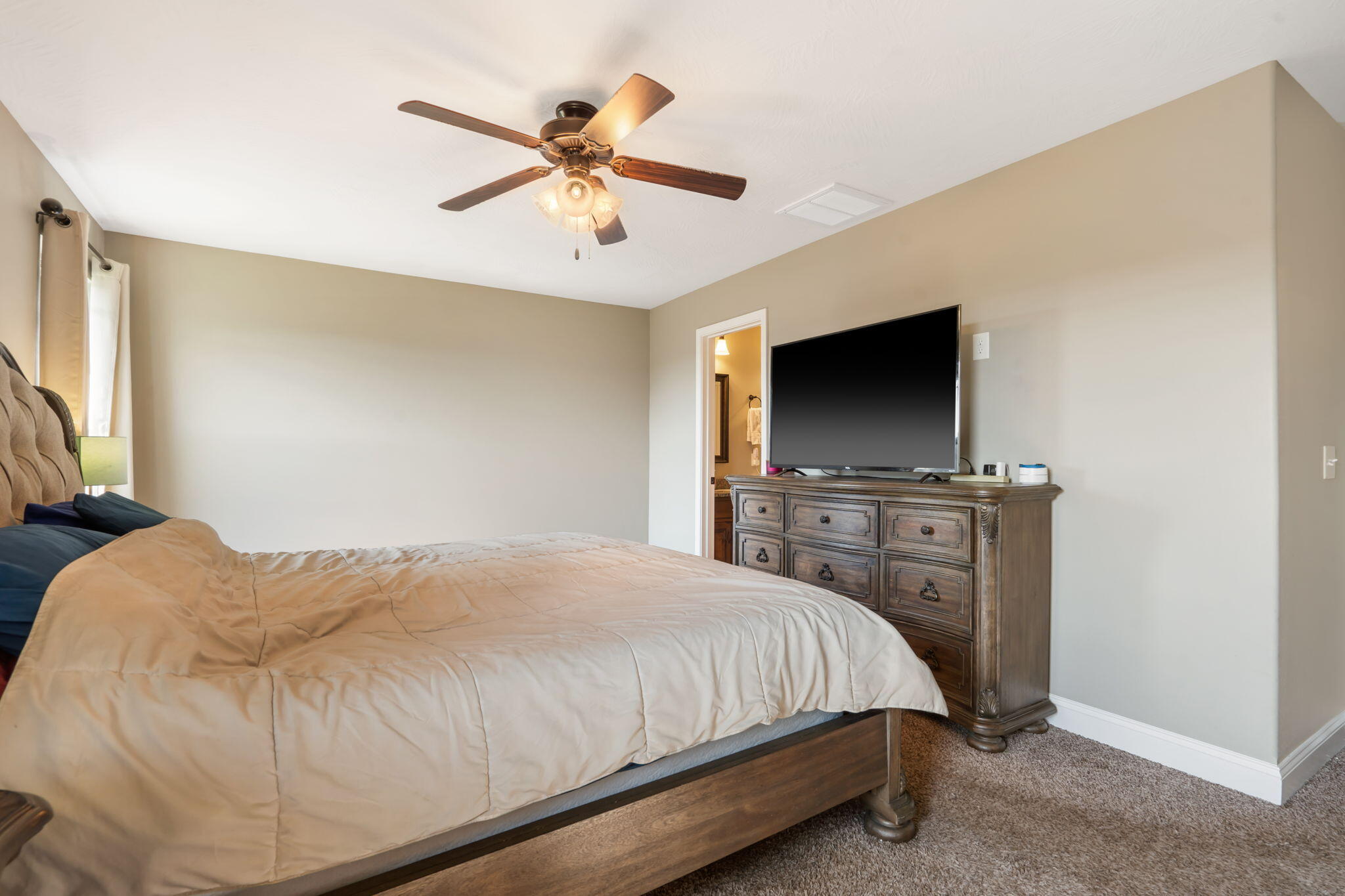 1670 North Feather Crest Drive Property Photo 20