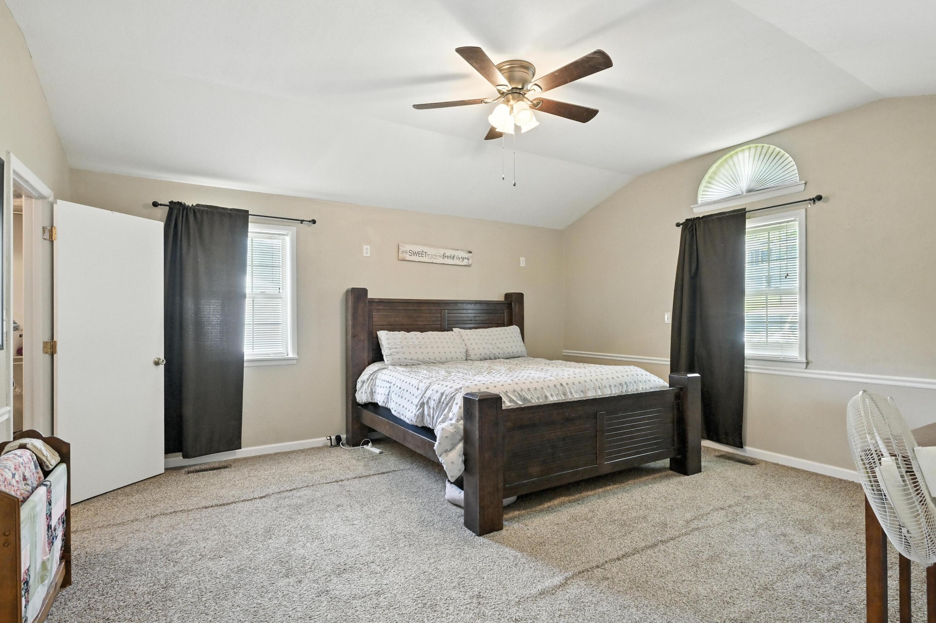 1515 Hilldale Drive Property Photo 32