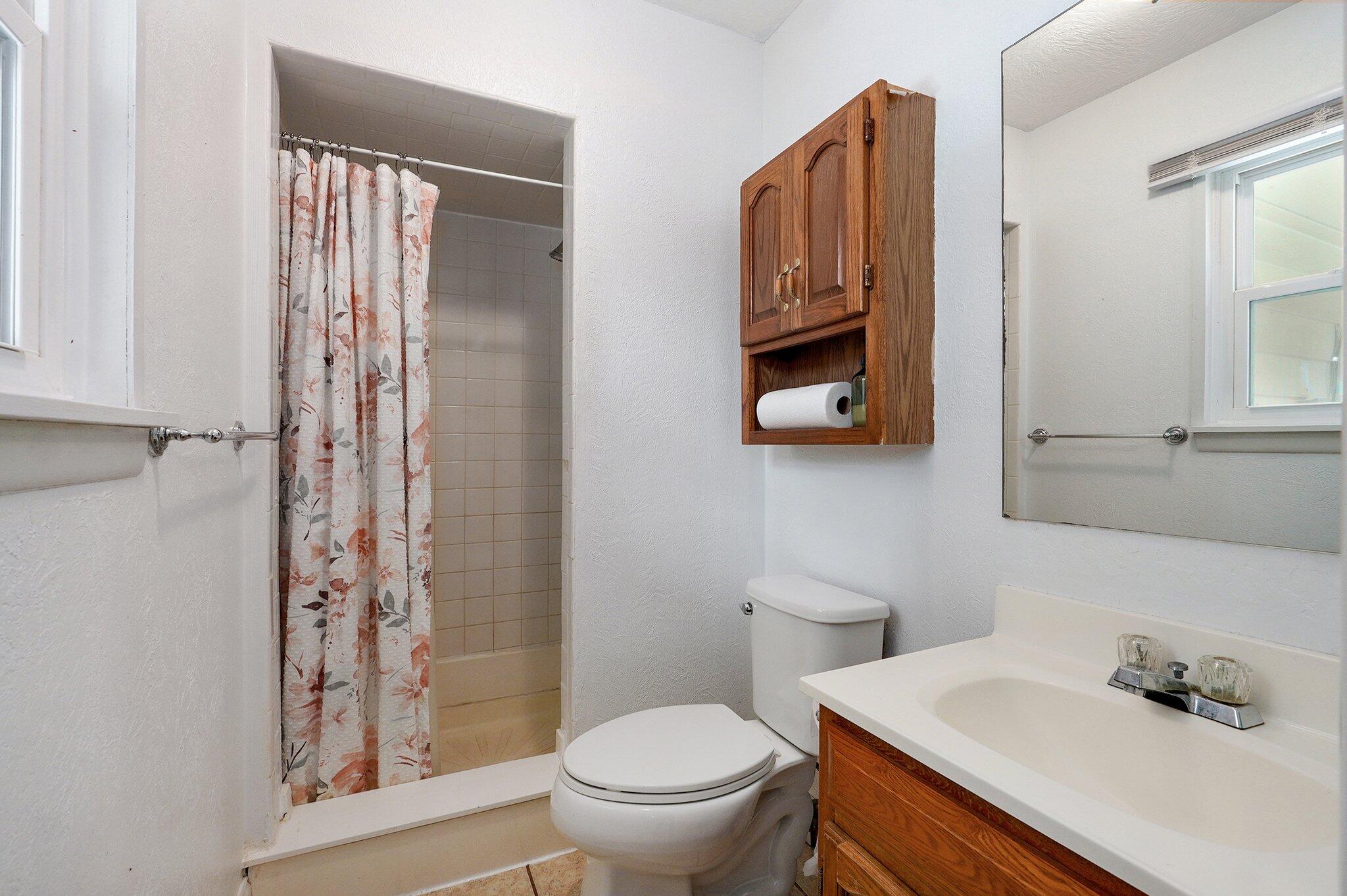 1111 South Lone Pine Avenue Property Photo 13