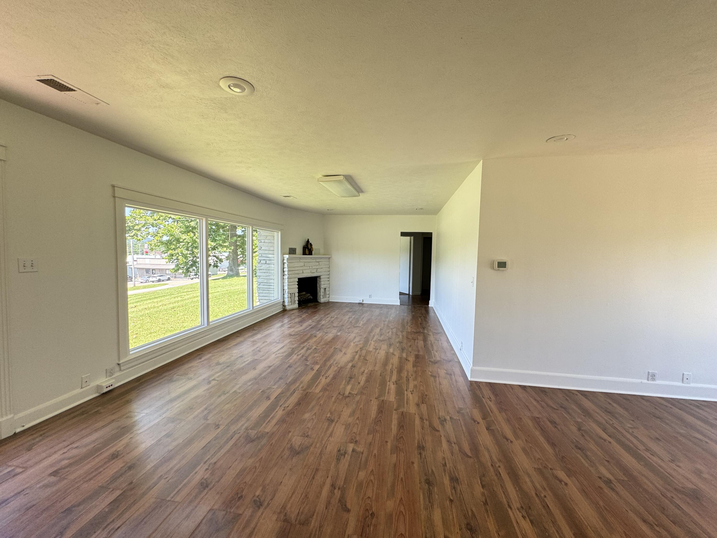 135 1st Street Street Property Photo 4