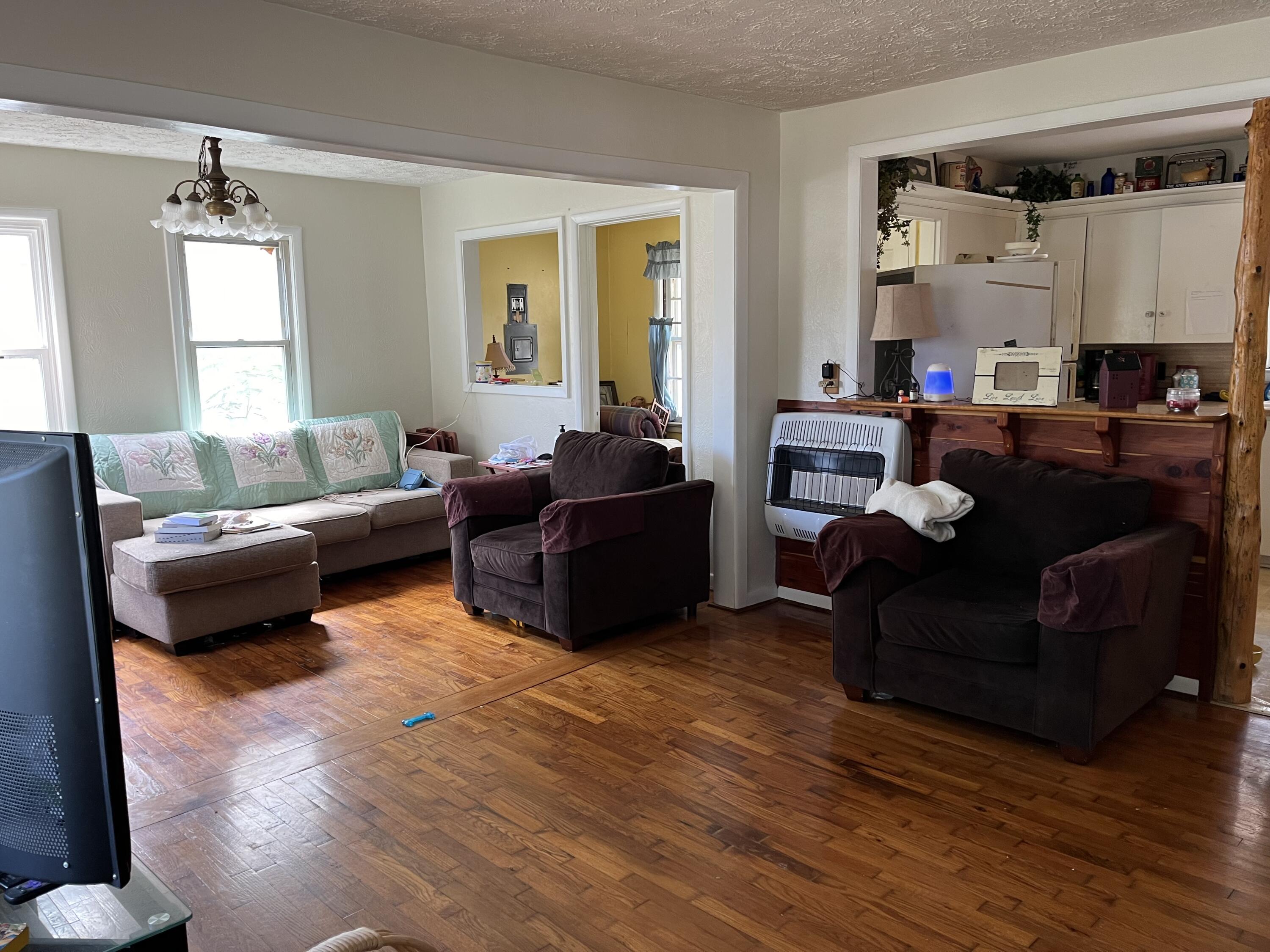 424 West Park Street Property Photo 15
