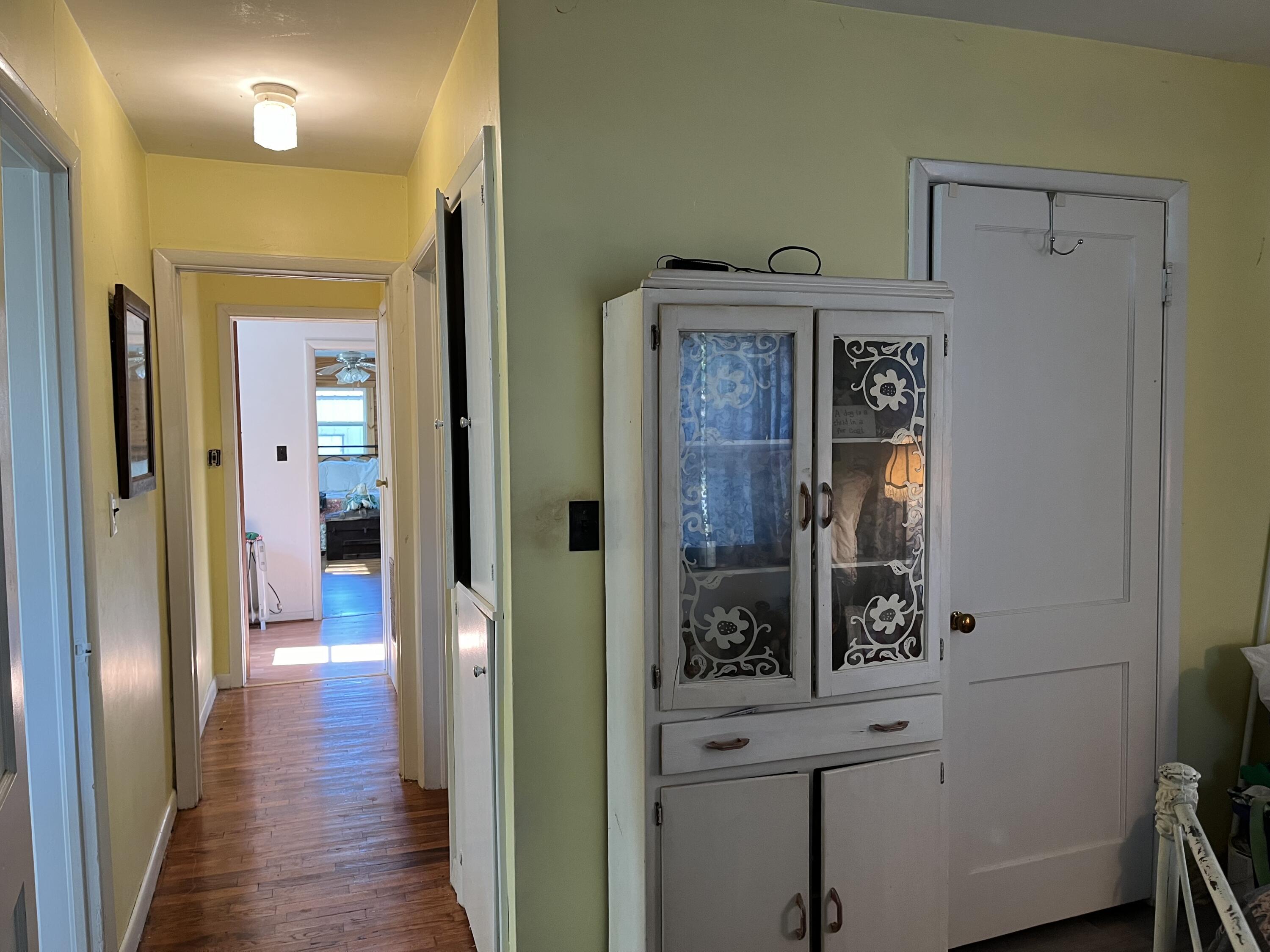 424 West Park Street Property Photo 16
