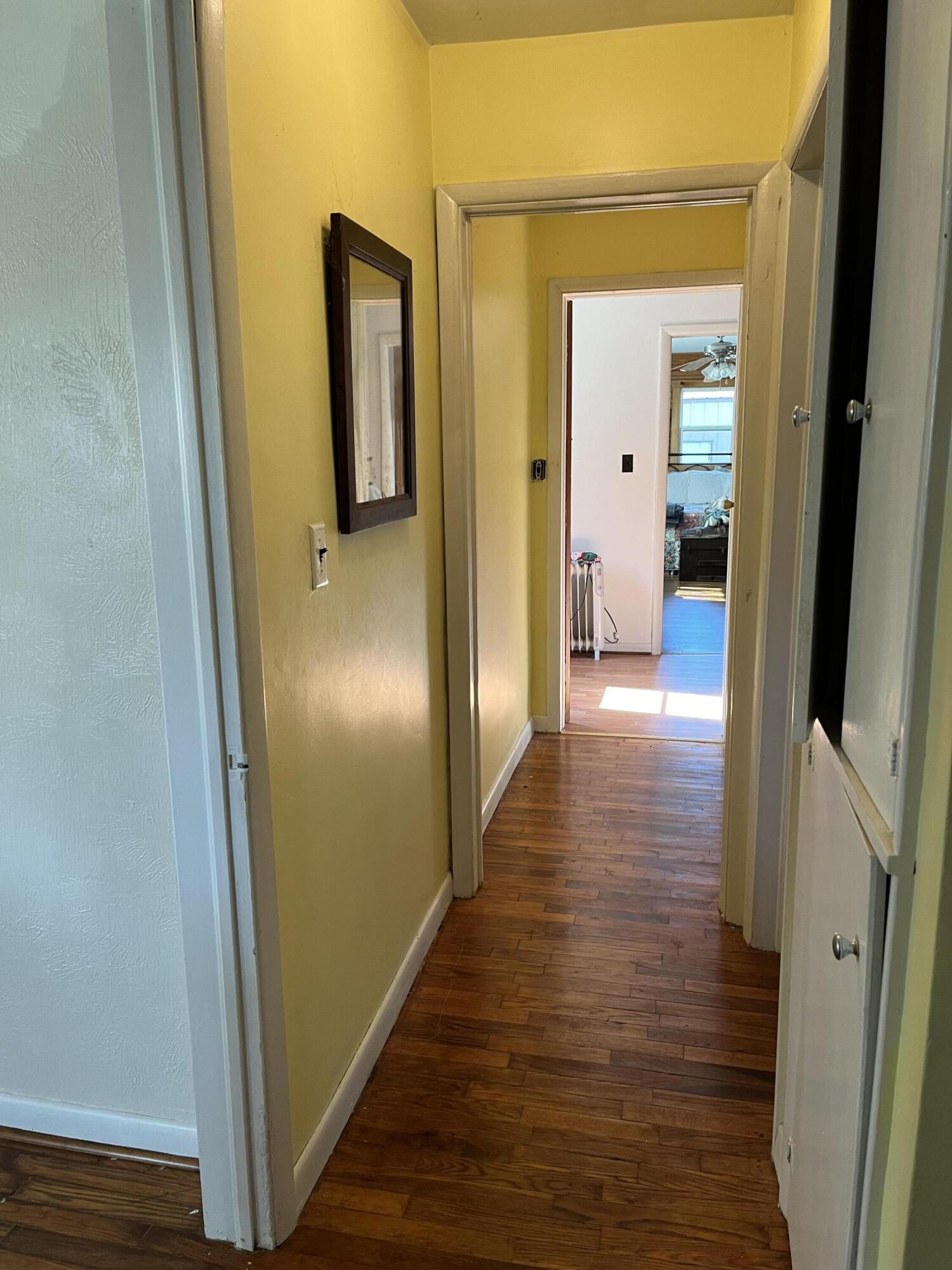 424 West Park Street Property Photo 21