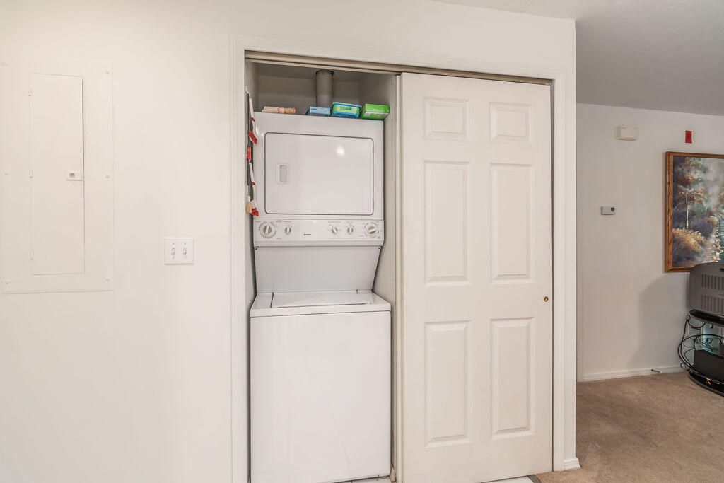 120 Spring Creek Court Property Photo 10