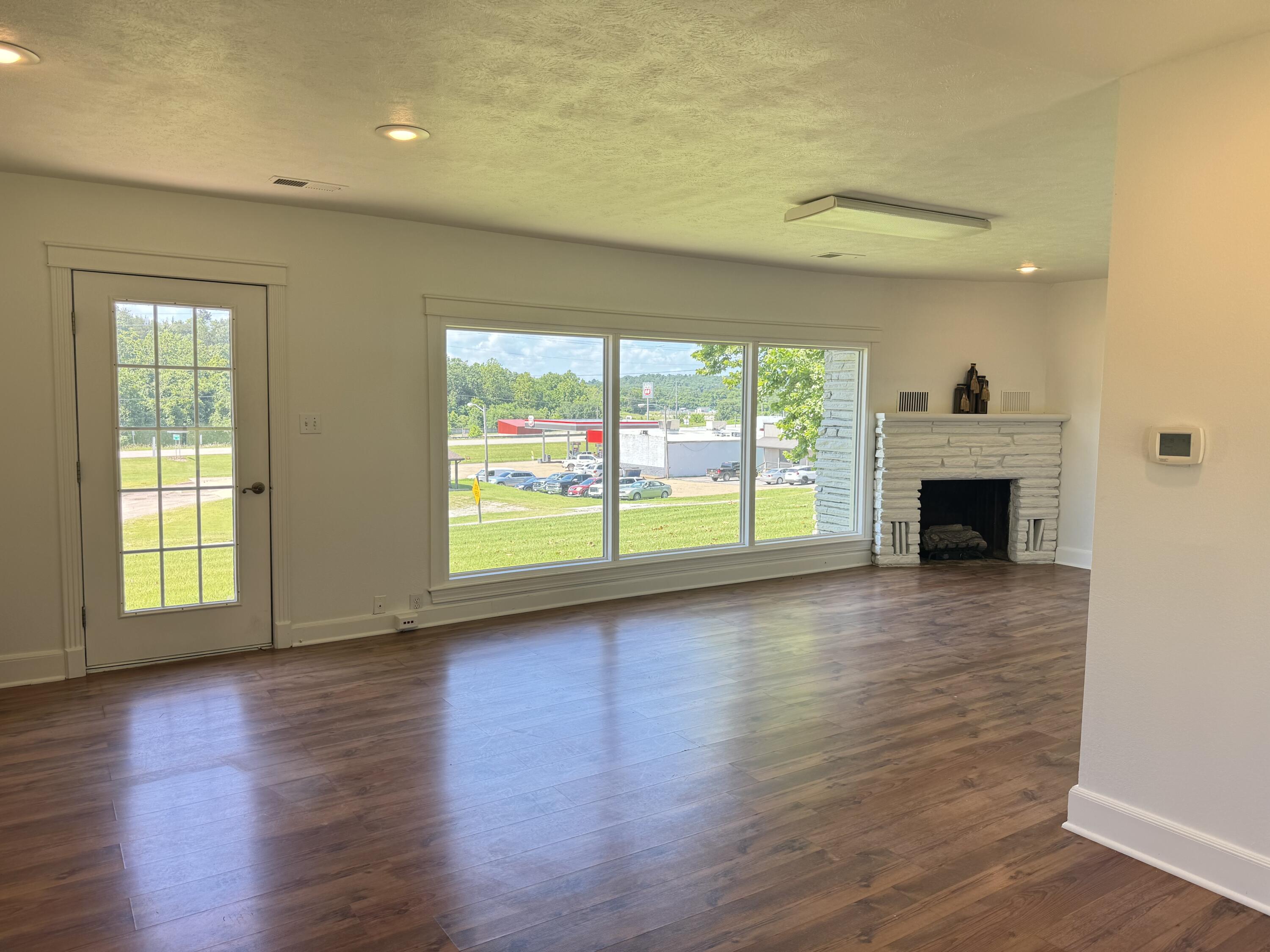 135 1st Street Property Photo 4