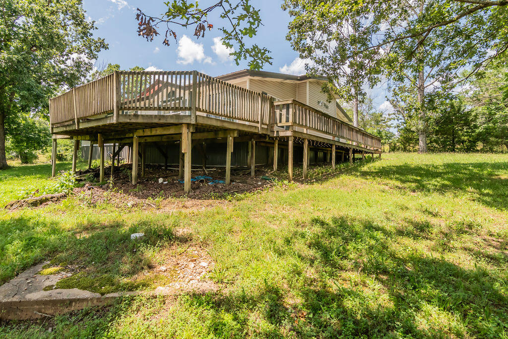 1688 Wooley Creek Road Property Photo 5