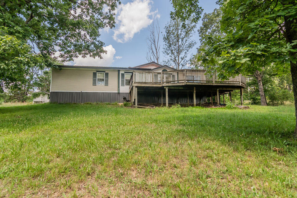 1688 Wooley Creek Road Property Photo 6