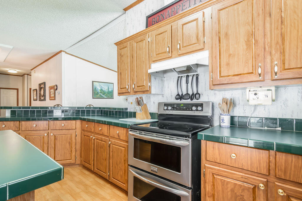 1688 Wooley Creek Road Property Photo 15