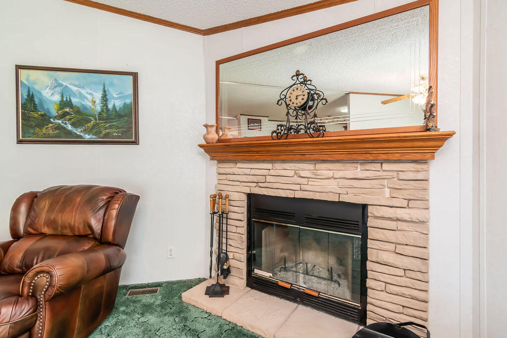 1688 Wooley Creek Road Property Photo 21
