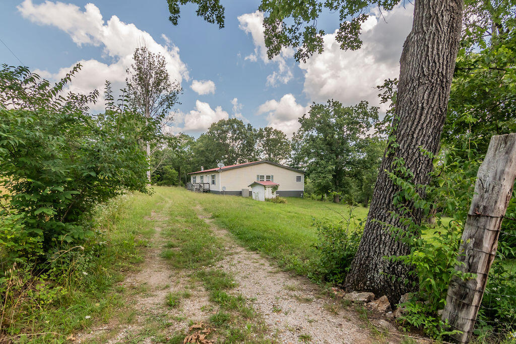 1688 Wooley Creek Road Property Photo 36