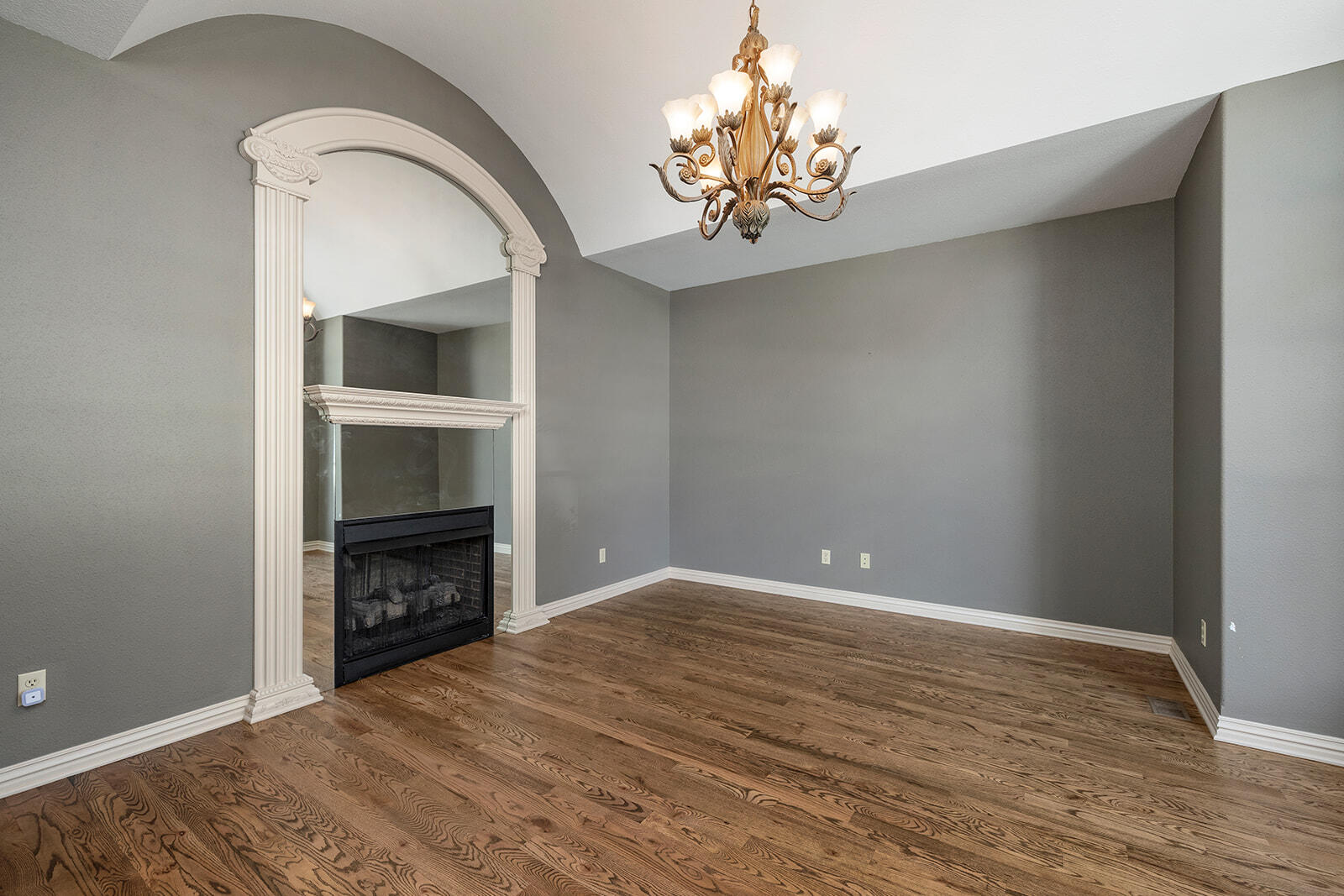 5308 South Lexington Avenue Property Photo 3
