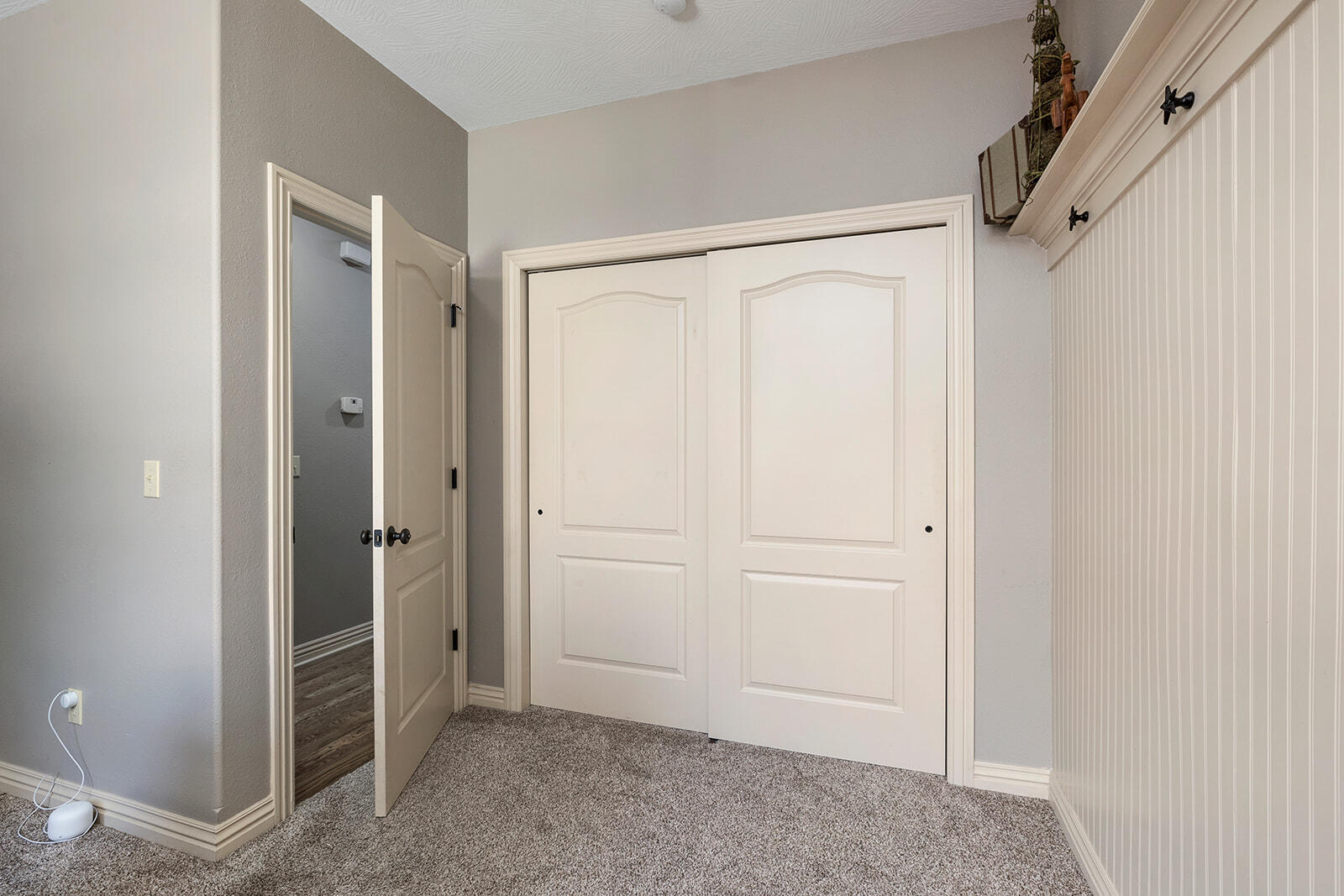 5308 South Lexington Avenue Property Photo 15