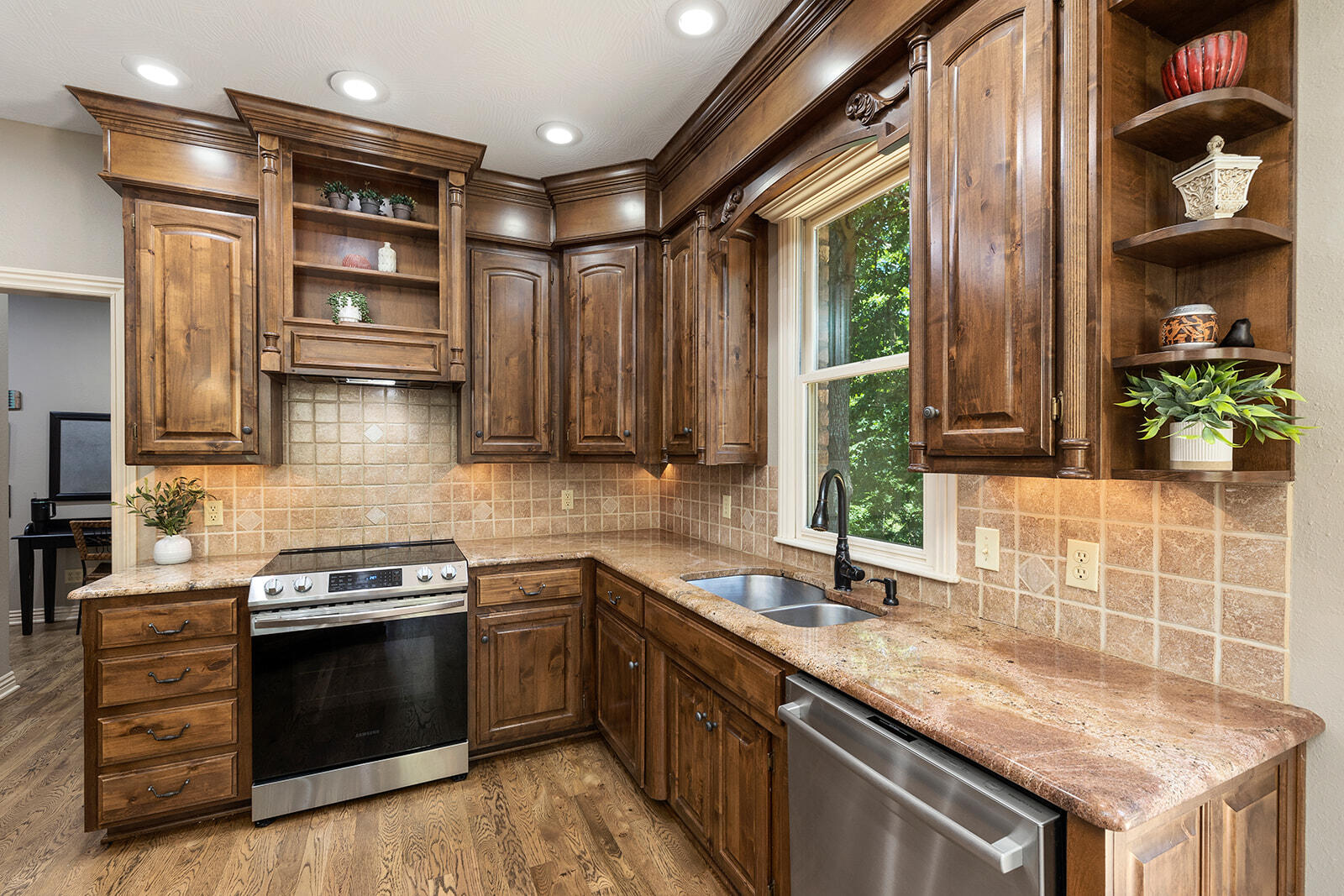 5308 South Lexington Avenue Property Photo 30