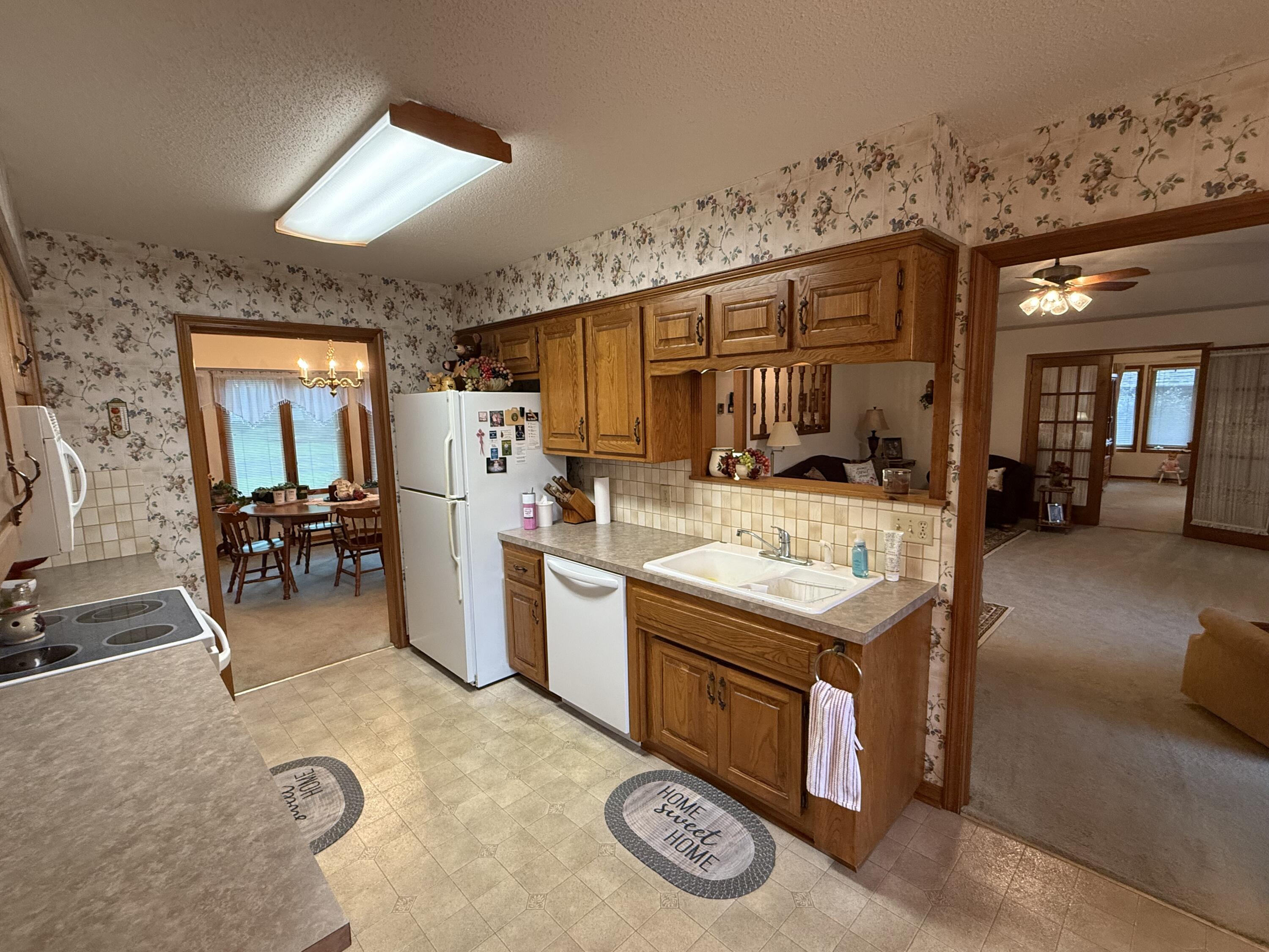 1810 East Jacqueline Street Property Photo 5
