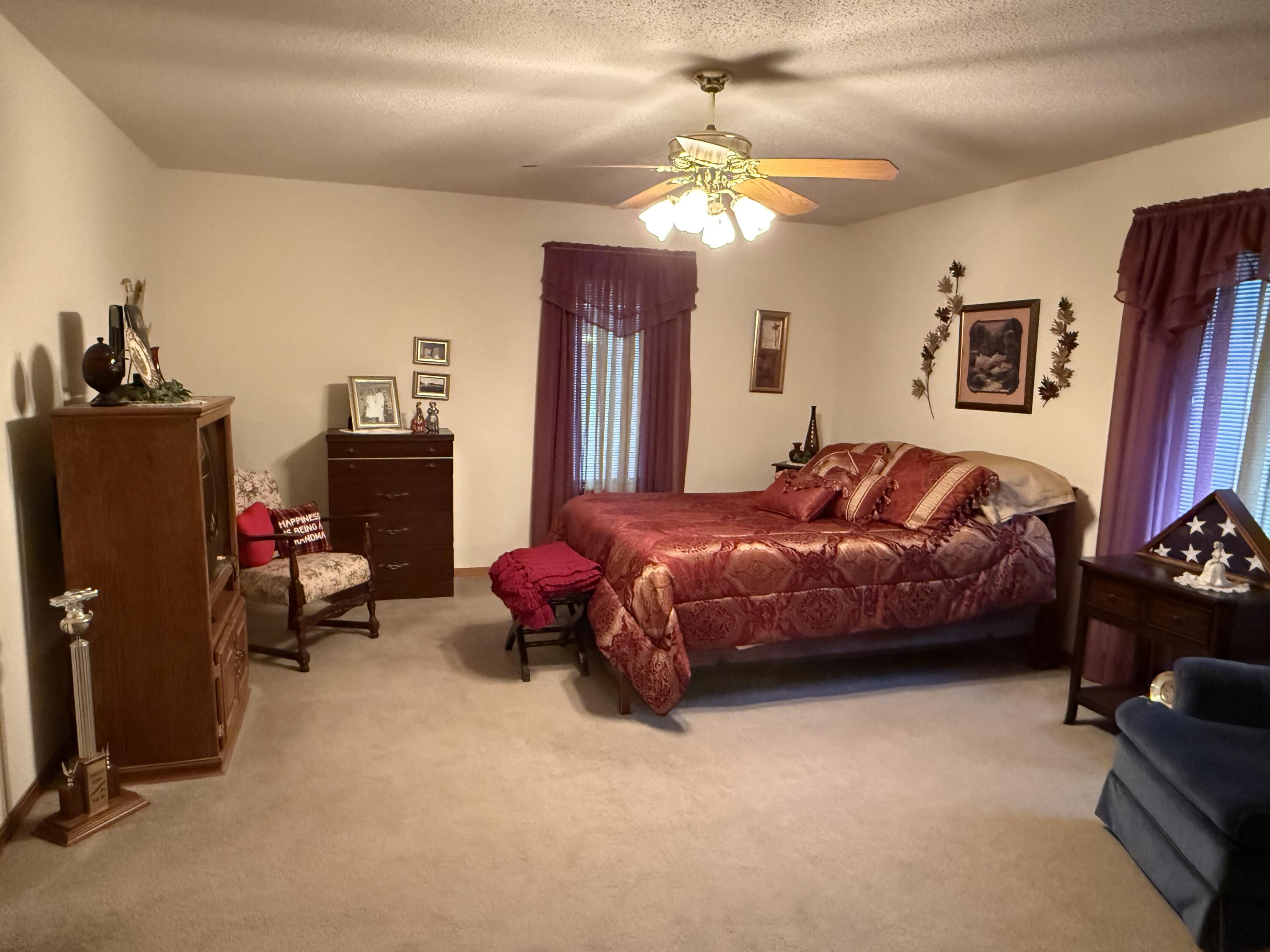 1810 East Jacqueline Street Property Photo 10