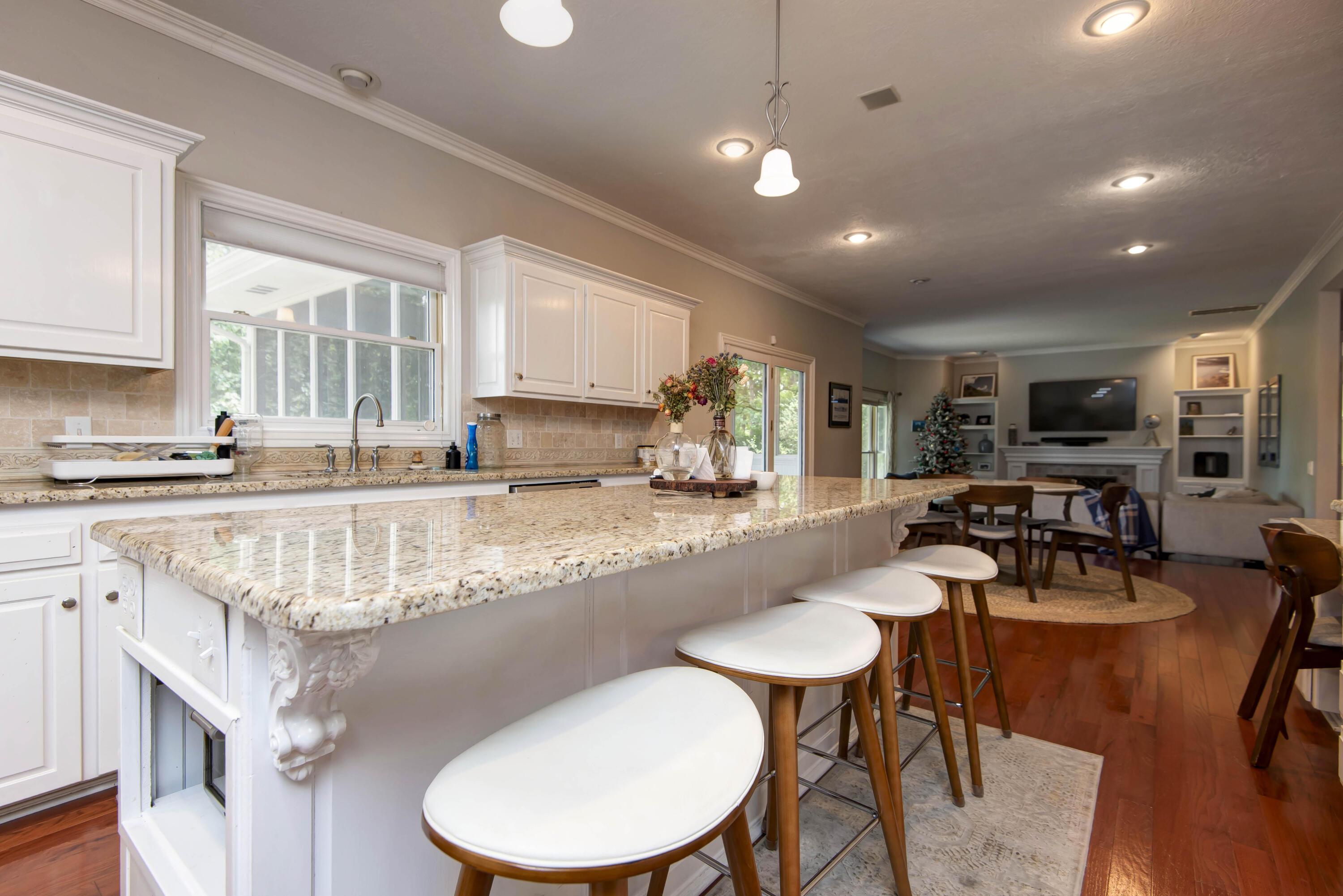4875 East Bancroft Court Property Photo 13