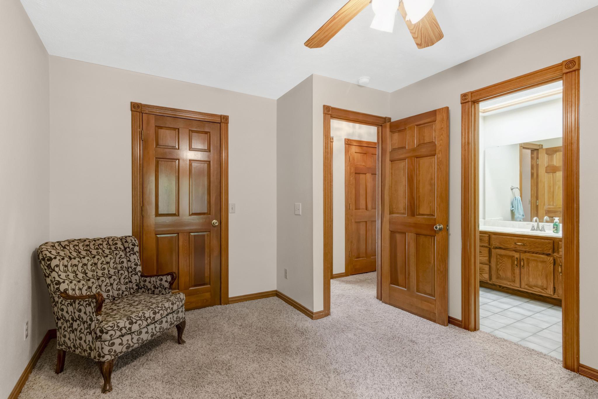 1228 Shire Circle Property Photo 23