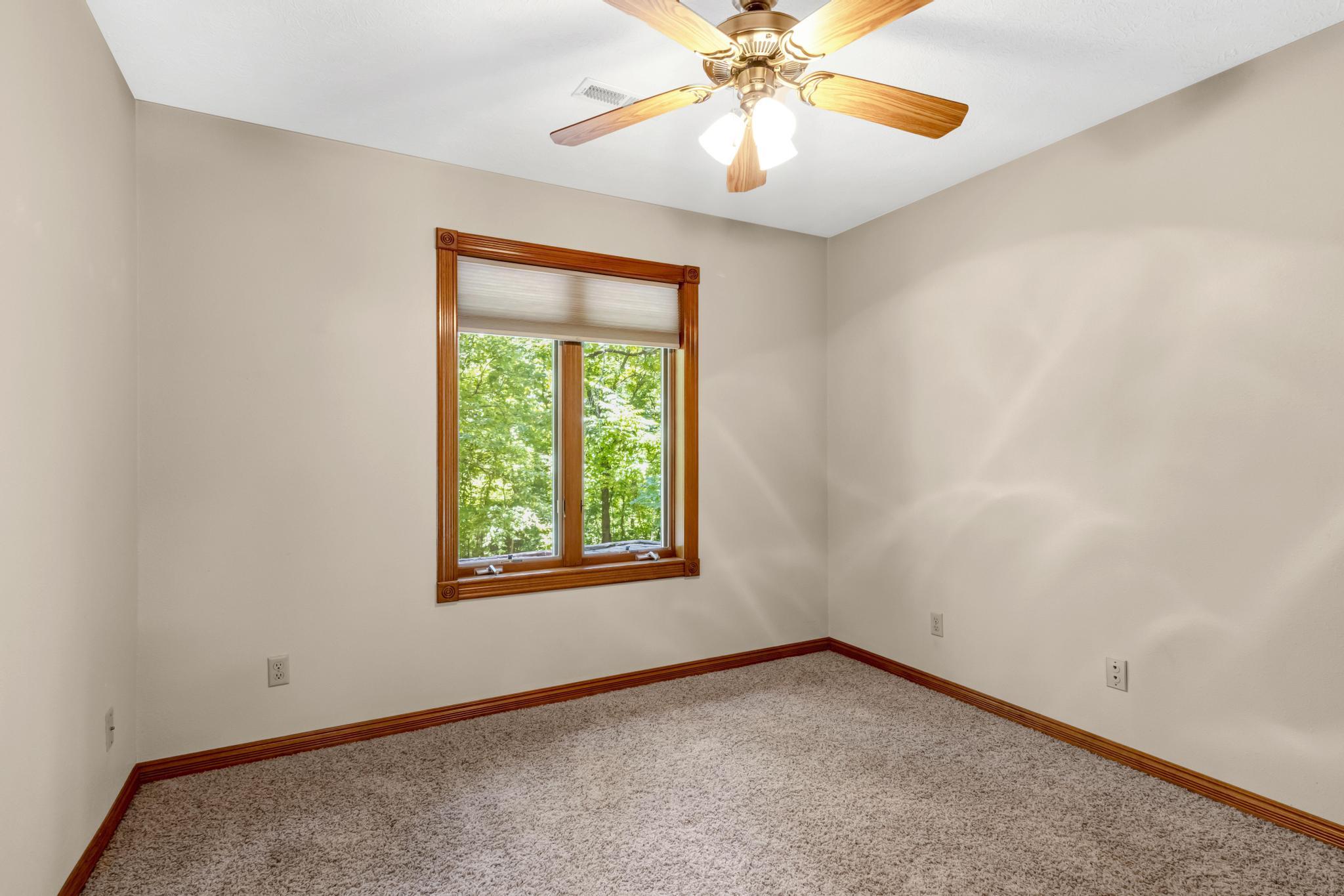 1228 Shire Circle Property Photo 24
